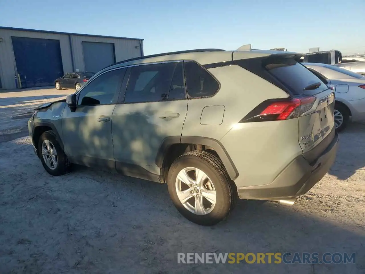 2 Photograph of a damaged car JTMR6RFV5LD003423 TOYOTA RAV4 2020