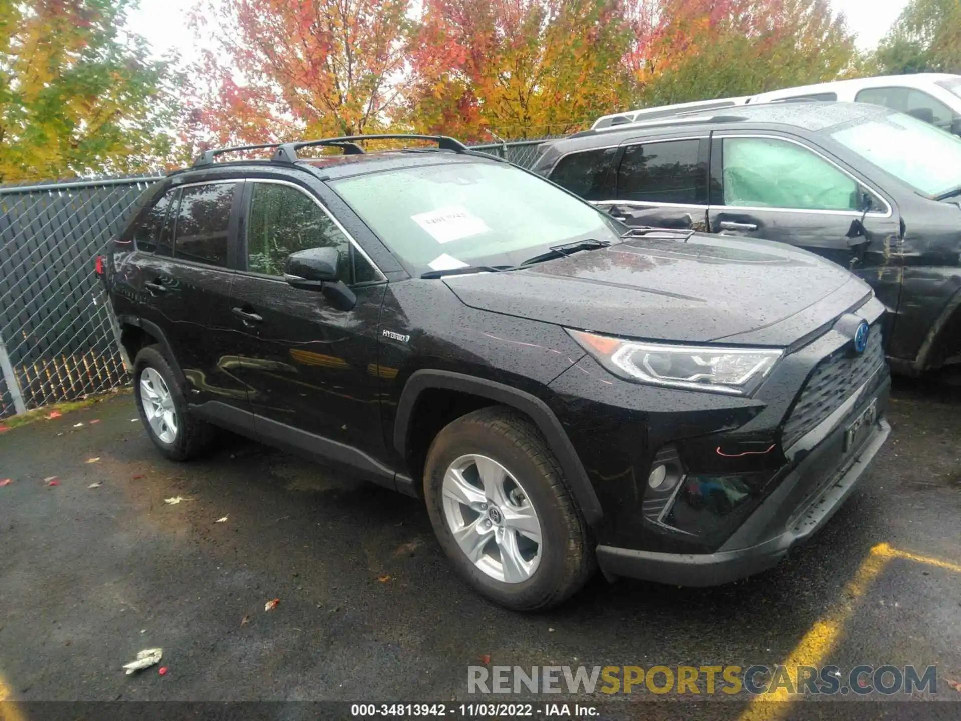 1 Photograph of a damaged car JTMR6RFV6LD006461 TOYOTA RAV4 2020