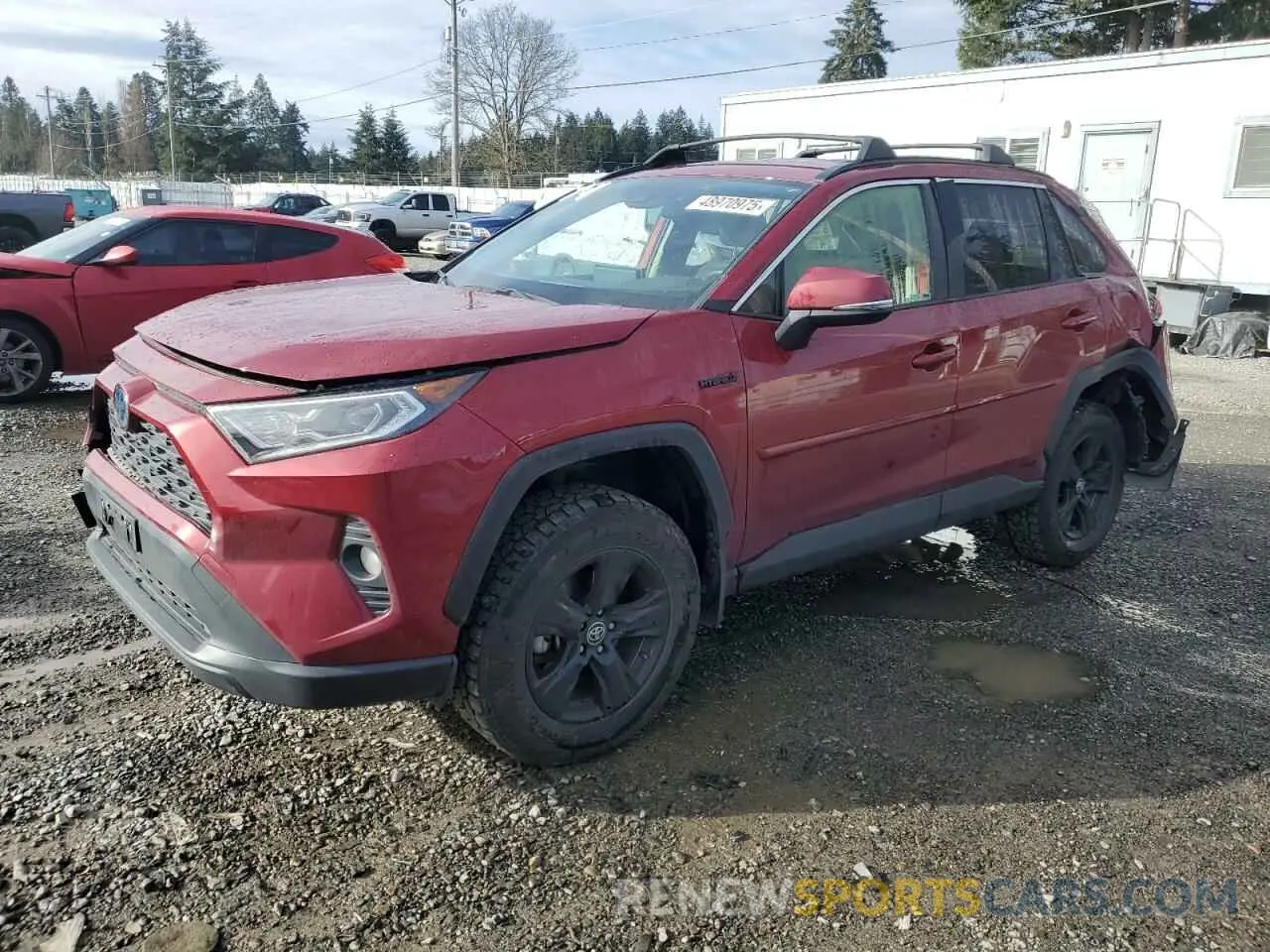 1 Photograph of a damaged car JTMRWRFV0LD068695 TOYOTA RAV4 2020
