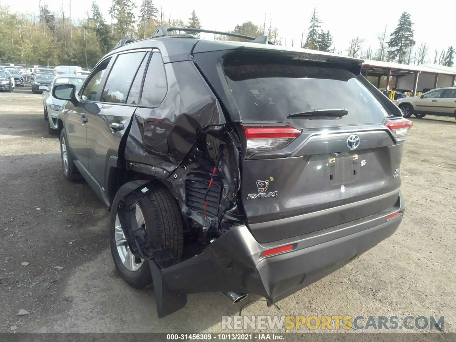 3 Photograph of a damaged car JTMRWRFV0LJ049341 TOYOTA RAV4 2020