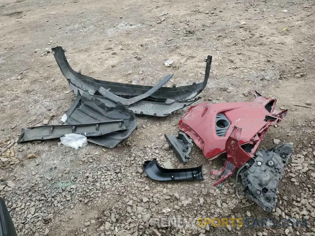 15 Photograph of a damaged car JTMRWRFV1LD057740 TOYOTA RAV4 2020