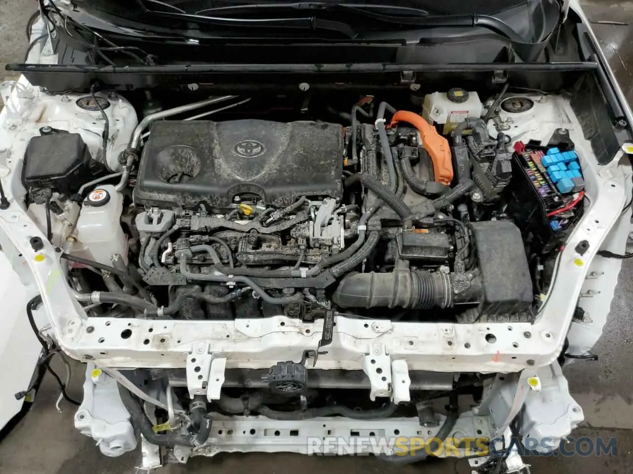 7 Photograph of a damaged car JTMRWRFV3LD067380 TOYOTA RAV4 2020