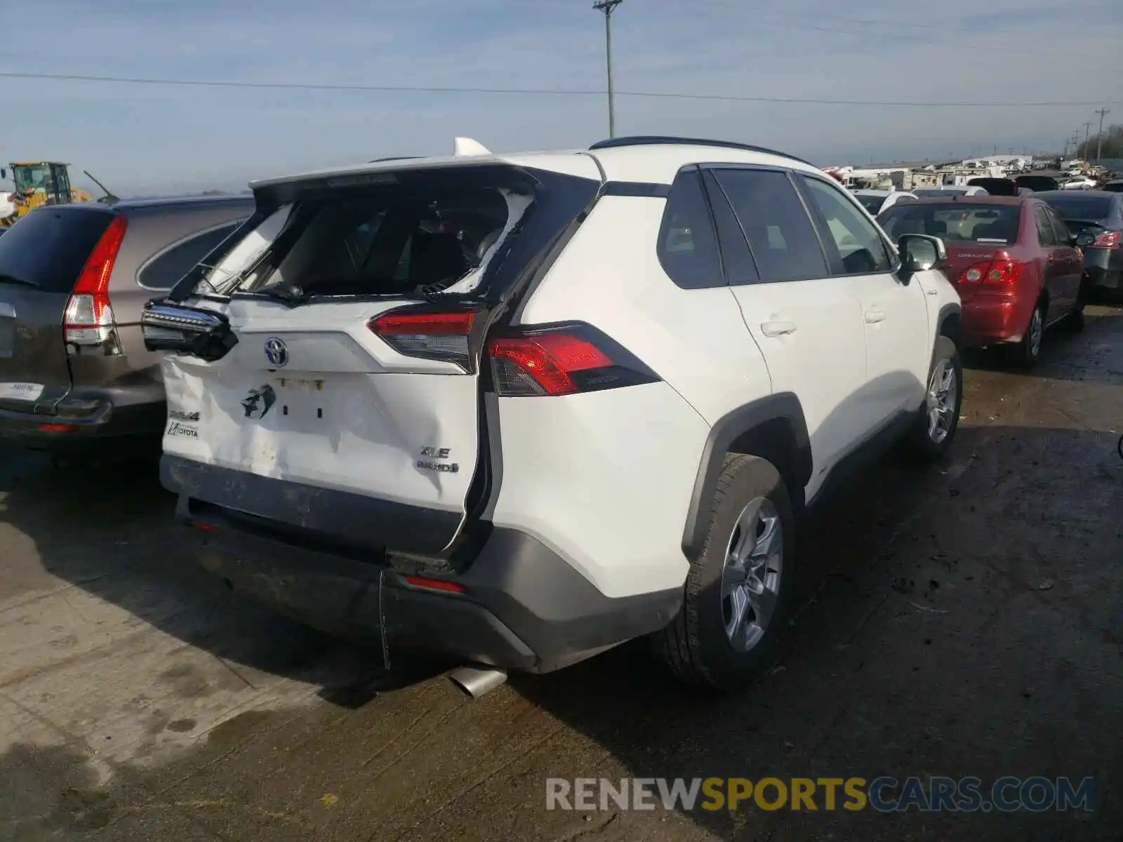 4 Photograph of a damaged car JTMRWRFV4LD060177 TOYOTA RAV4 2020