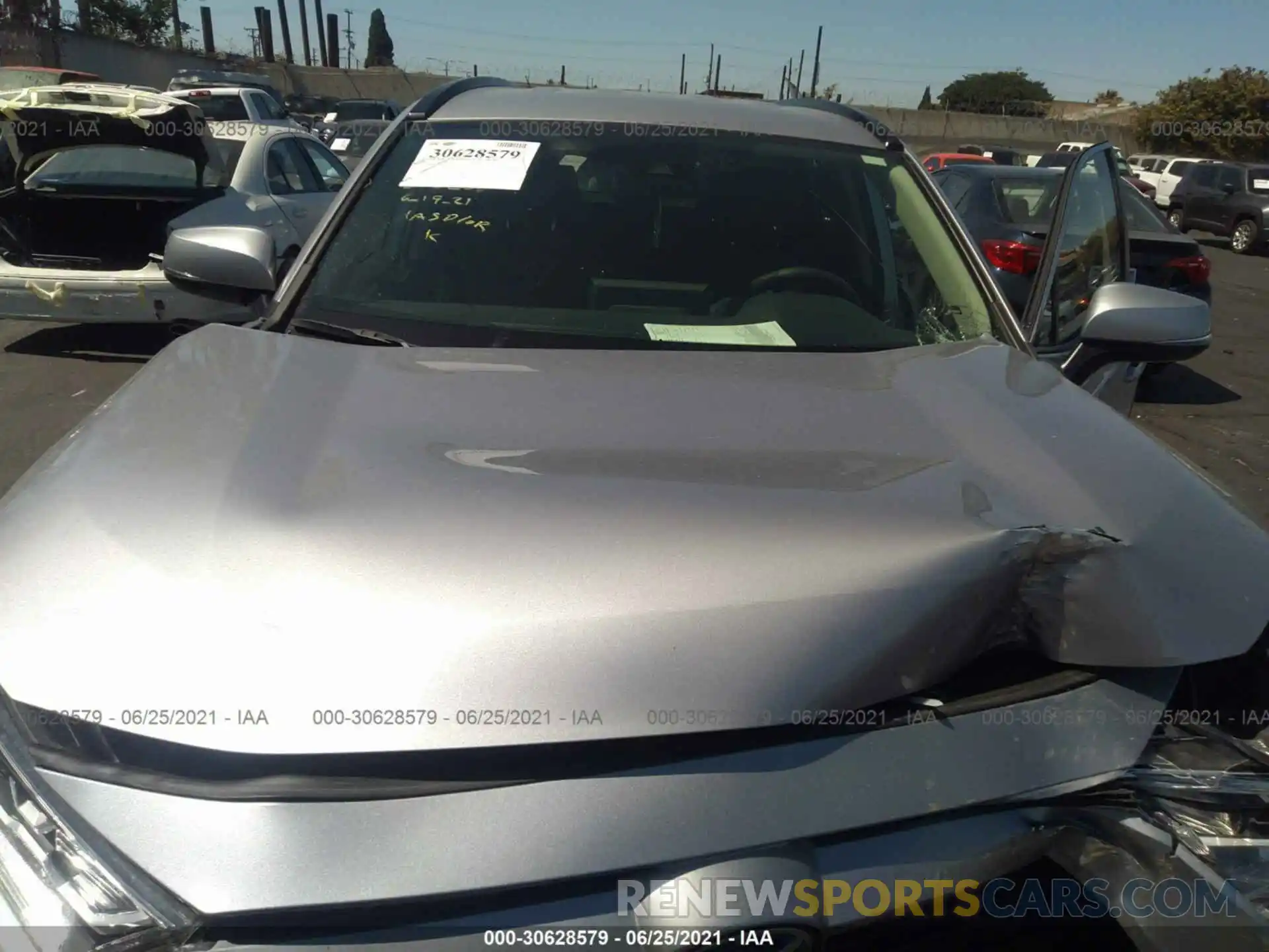 10 Photograph of a damaged car JTMRWRFV4LD072541 TOYOTA RAV4 2020