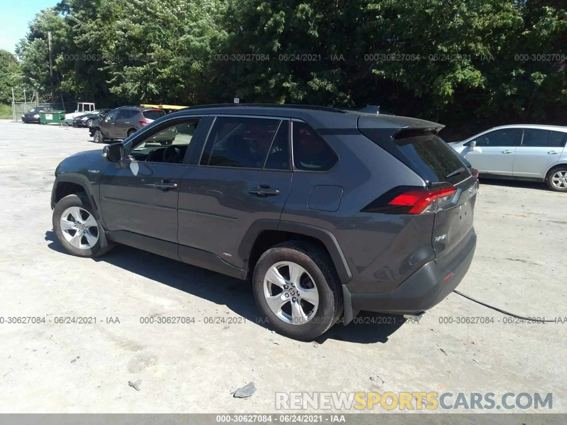 3 Photograph of a damaged car JTMRWRFV9LD528789 TOYOTA RAV4 2020