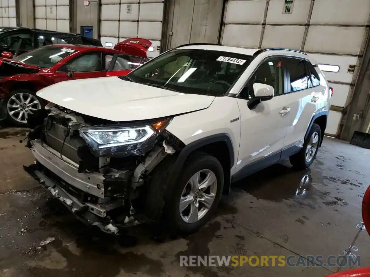 1 Photograph of a damaged car JTMRWRFV9LD534382 TOYOTA RAV4 2020