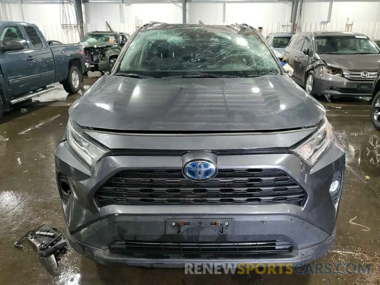 5 Photograph of a damaged car JTMRWRFVXLD072320 TOYOTA RAV4 2020