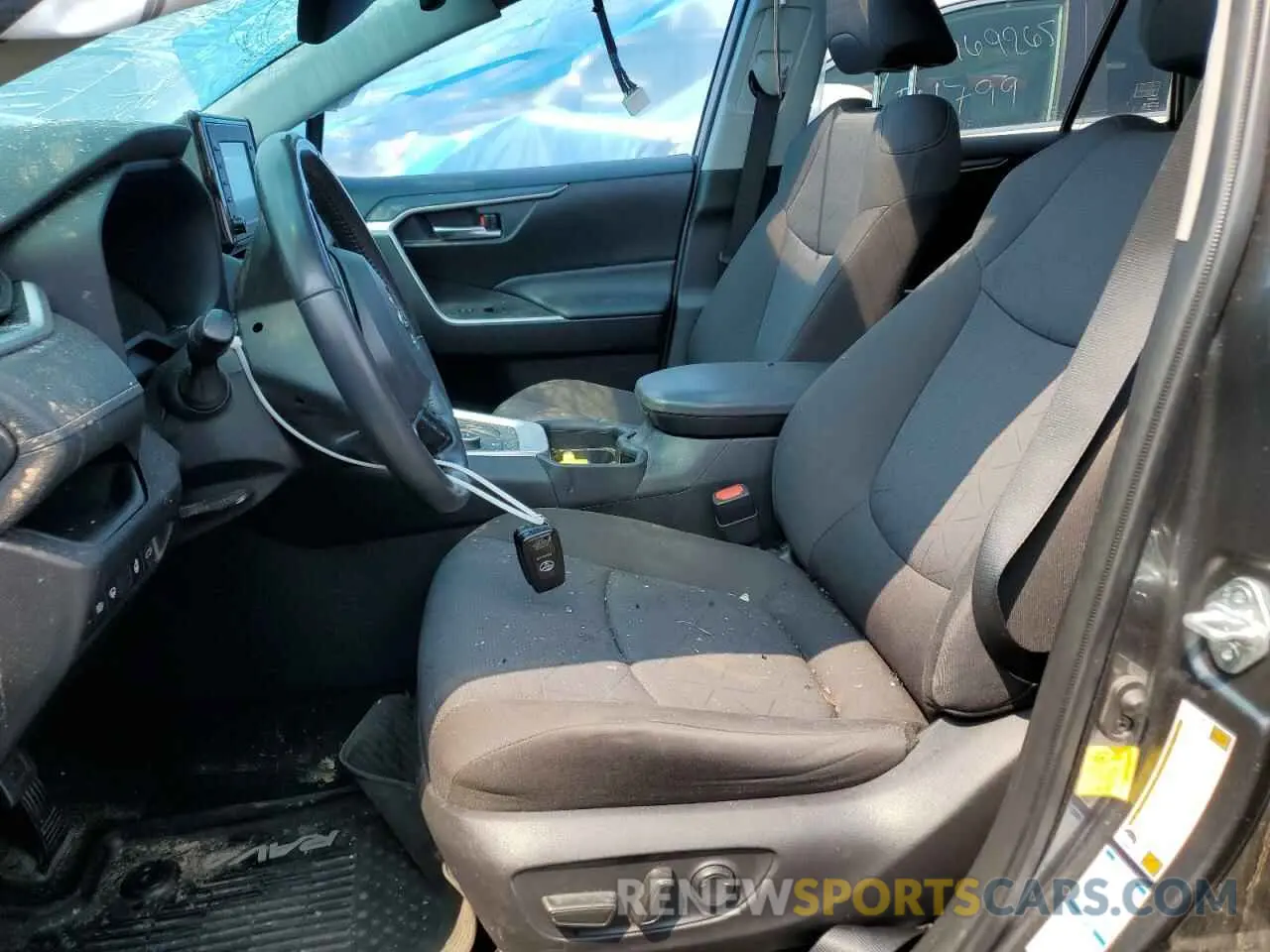 7 Photograph of a damaged car JTMRWRFVXLD072320 TOYOTA RAV4 2020