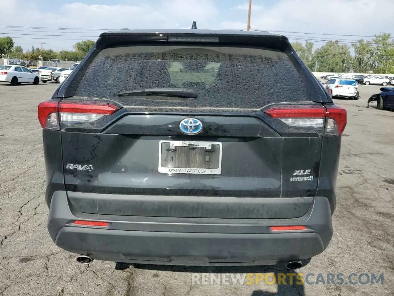 6 Photograph of a damaged car JTMRWRFVXLD544418 TOYOTA RAV4 2020
