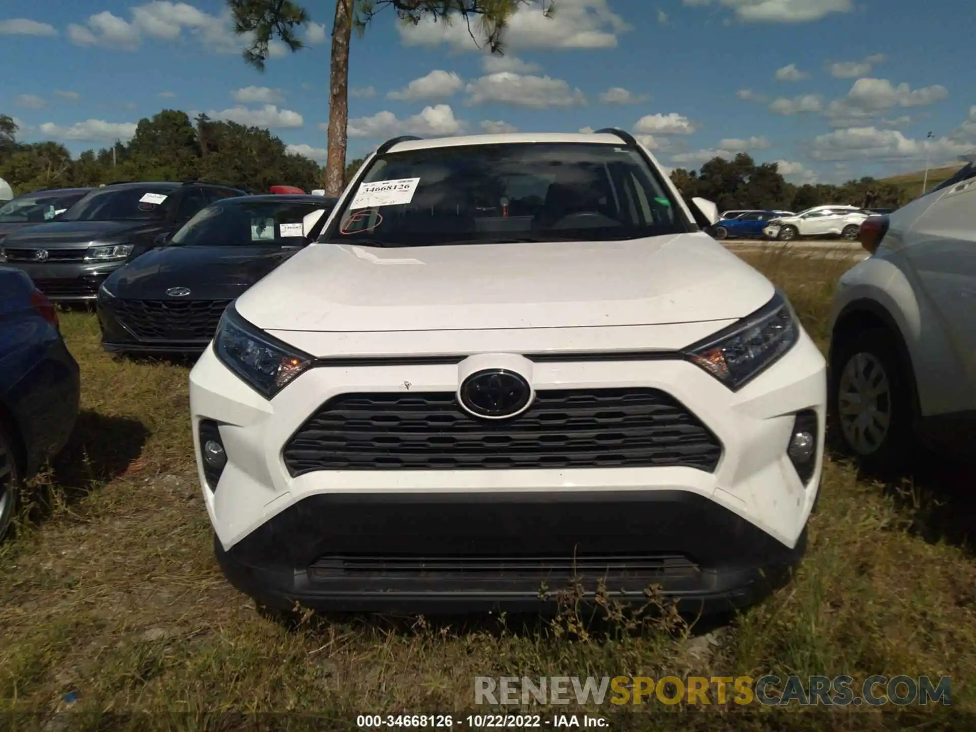 6 Photograph of a damaged car JTMW1RFV3LD054954 TOYOTA RAV4 2020