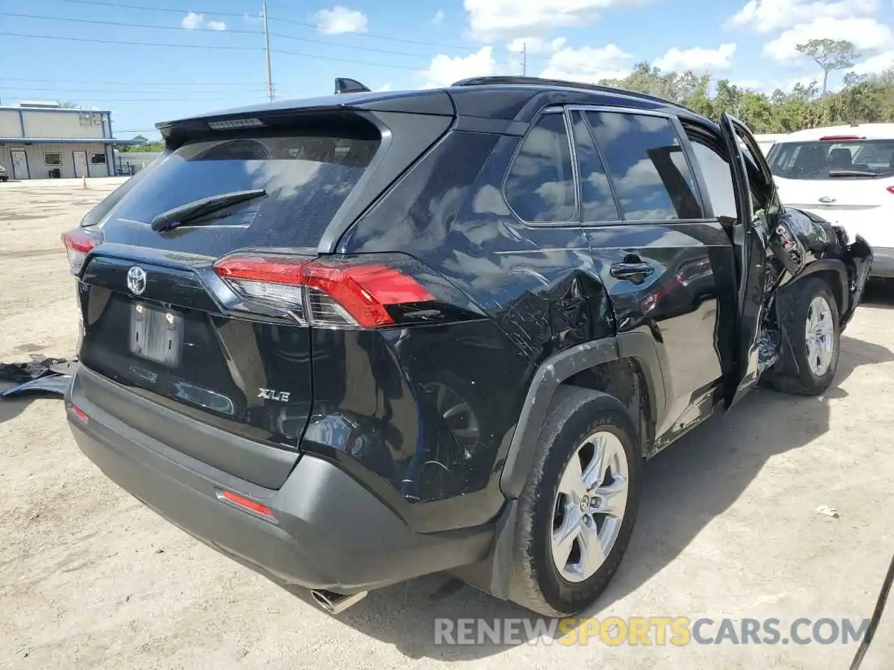 4 Photograph of a damaged car JTMW1RFV4LD049391 TOYOTA RAV4 2020