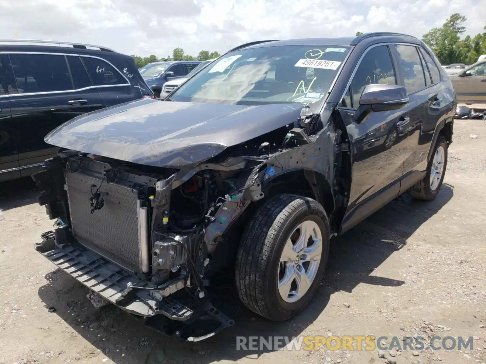 2 Photograph of a damaged car JTMW1RFV4LJ019180 TOYOTA RAV4 2020