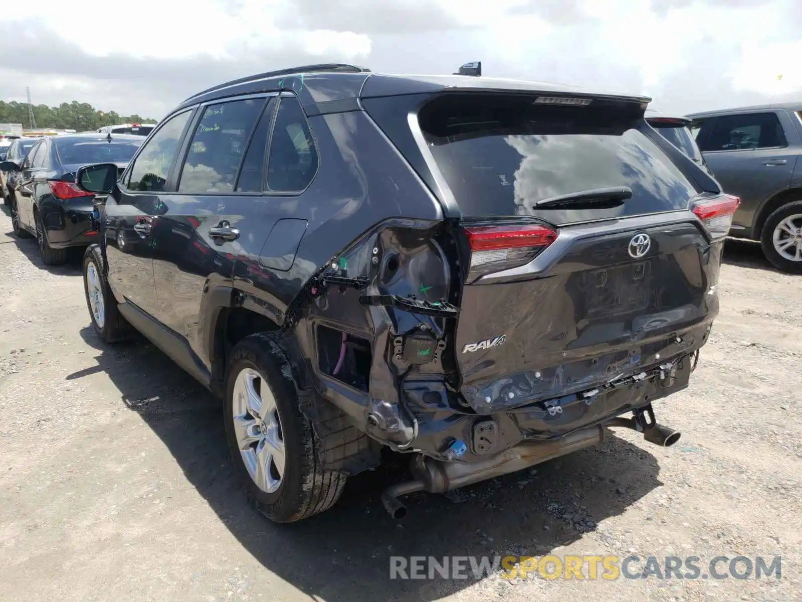 3 Photograph of a damaged car JTMW1RFV4LJ019180 TOYOTA RAV4 2020