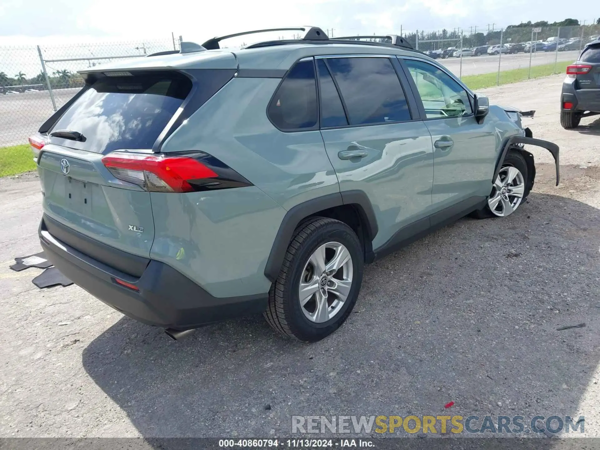 4 Photograph of a damaged car JTMW1RFV5LD044684 TOYOTA RAV4 2020