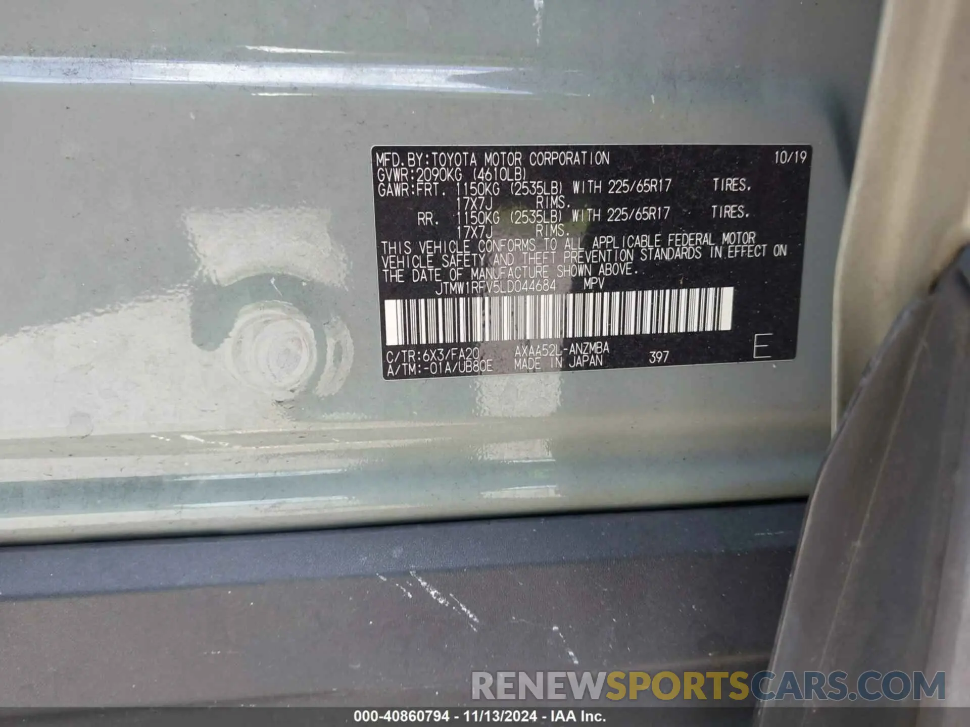 9 Photograph of a damaged car JTMW1RFV5LD044684 TOYOTA RAV4 2020