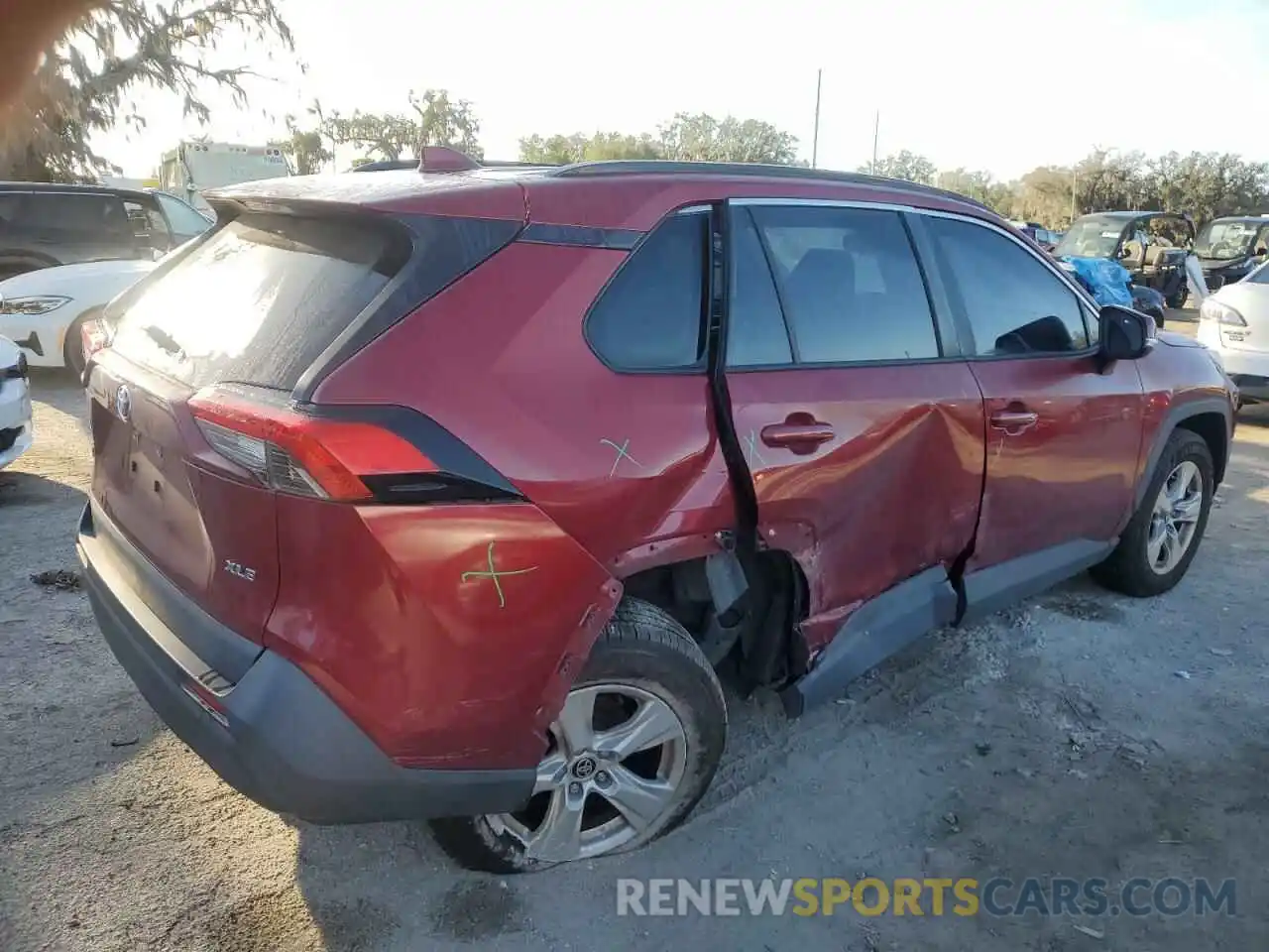 3 Photograph of a damaged car JTMW1RFV7LD050762 TOYOTA RAV4 2020