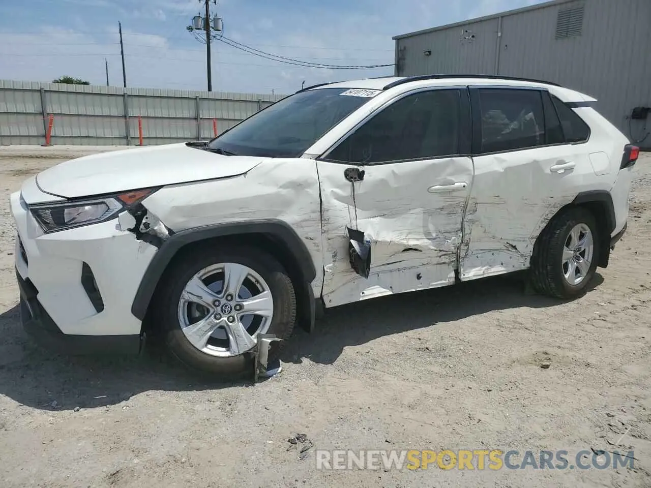 1 Photograph of a damaged car JTMW1RFV9LD050133 TOYOTA RAV4 2020