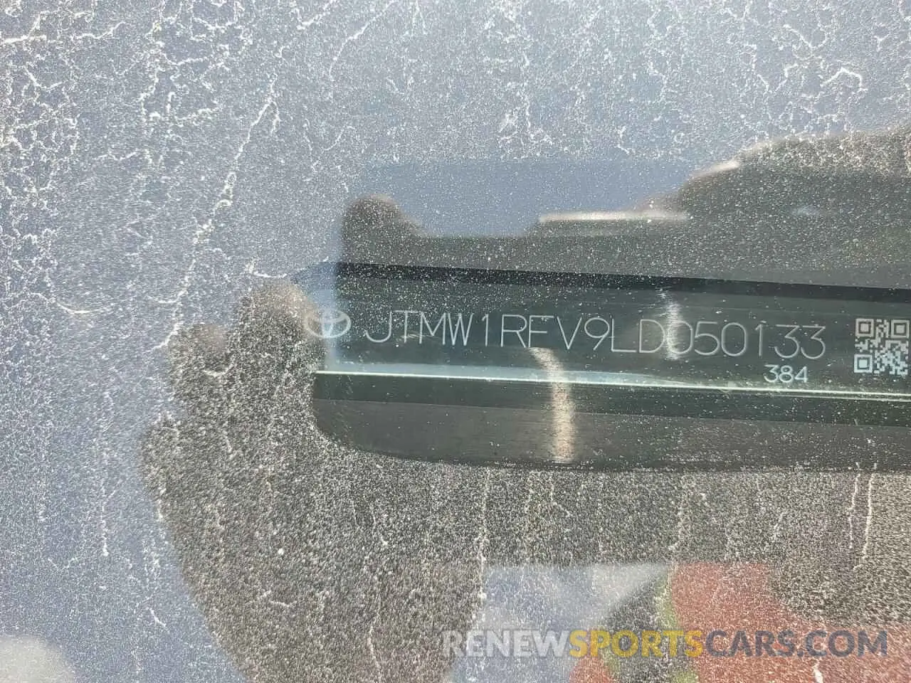 13 Photograph of a damaged car JTMW1RFV9LD050133 TOYOTA RAV4 2020