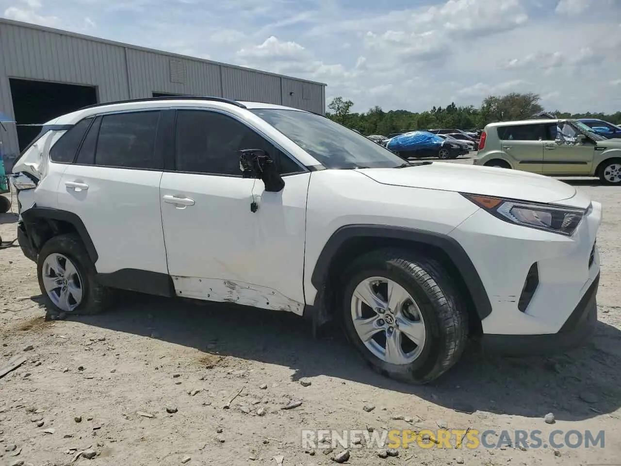 4 Photograph of a damaged car JTMW1RFV9LD050133 TOYOTA RAV4 2020