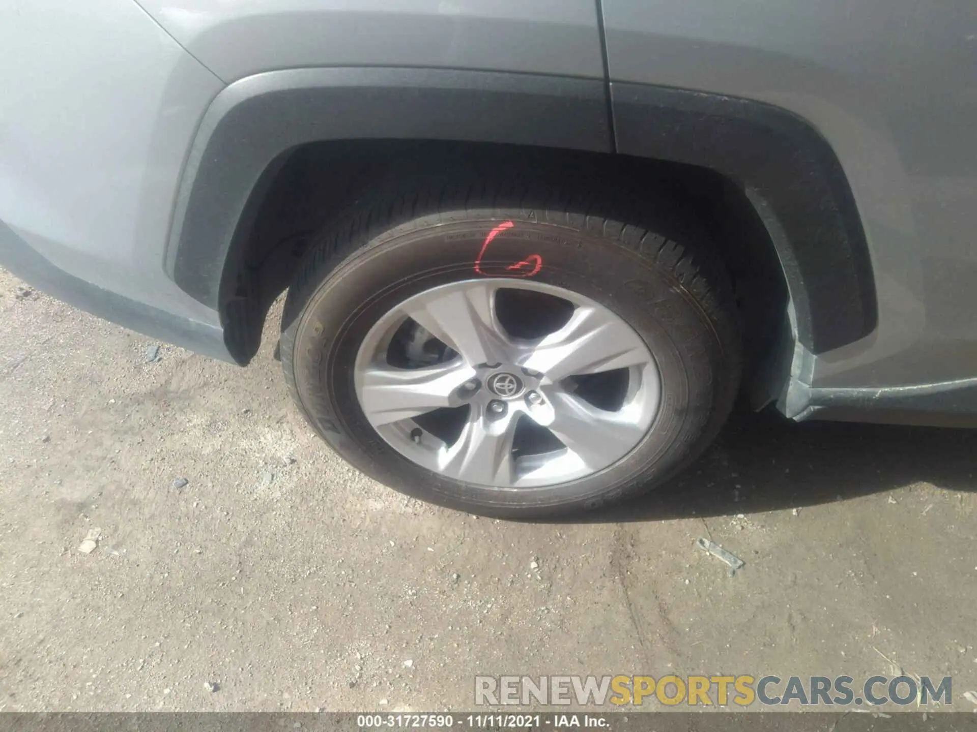 15 Photograph of a damaged car JTMW1RFVXLD046916 TOYOTA RAV4 2020