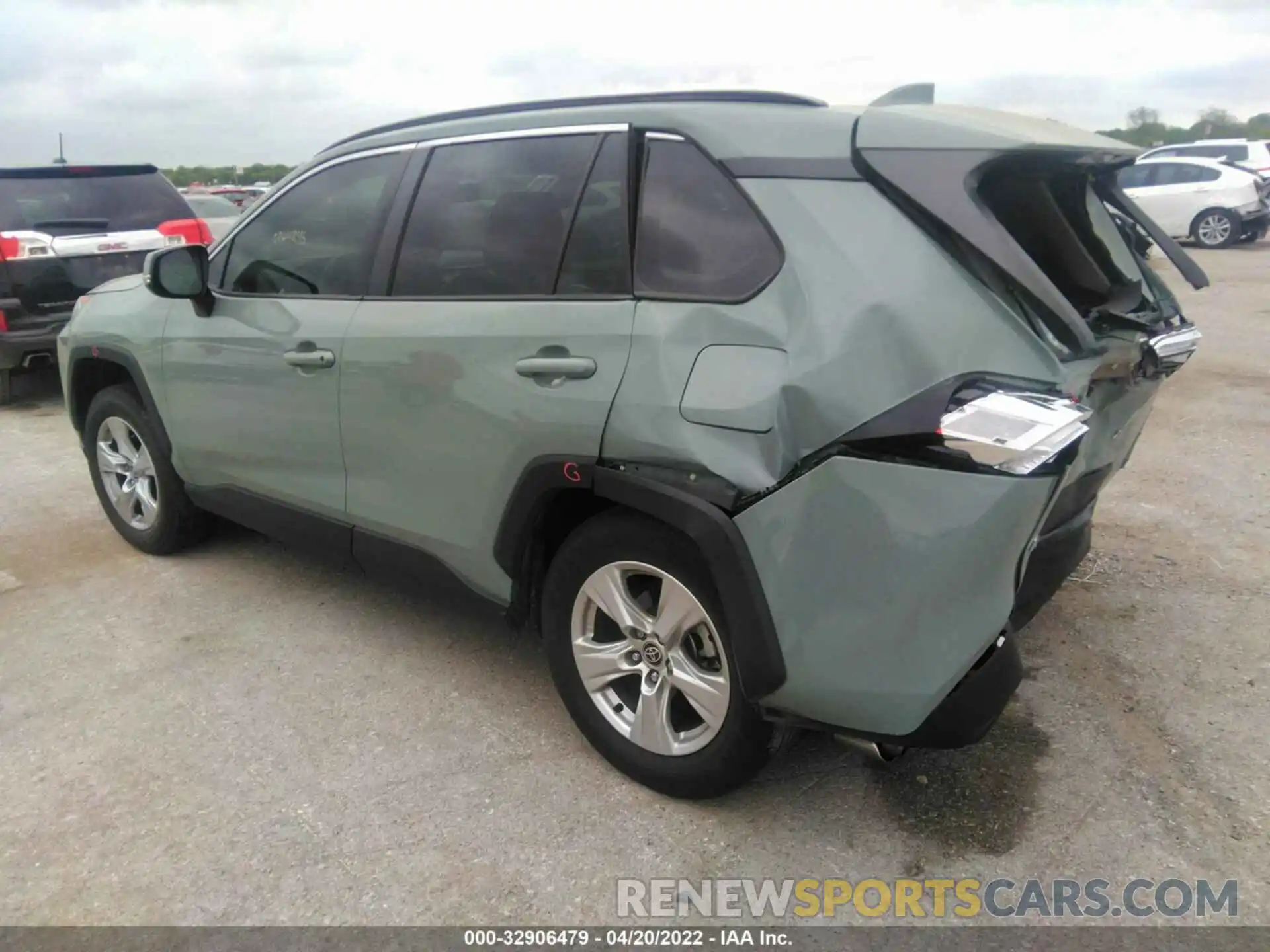 3 Photograph of a damaged car JTMW1RFVXLD521254 TOYOTA RAV4 2020