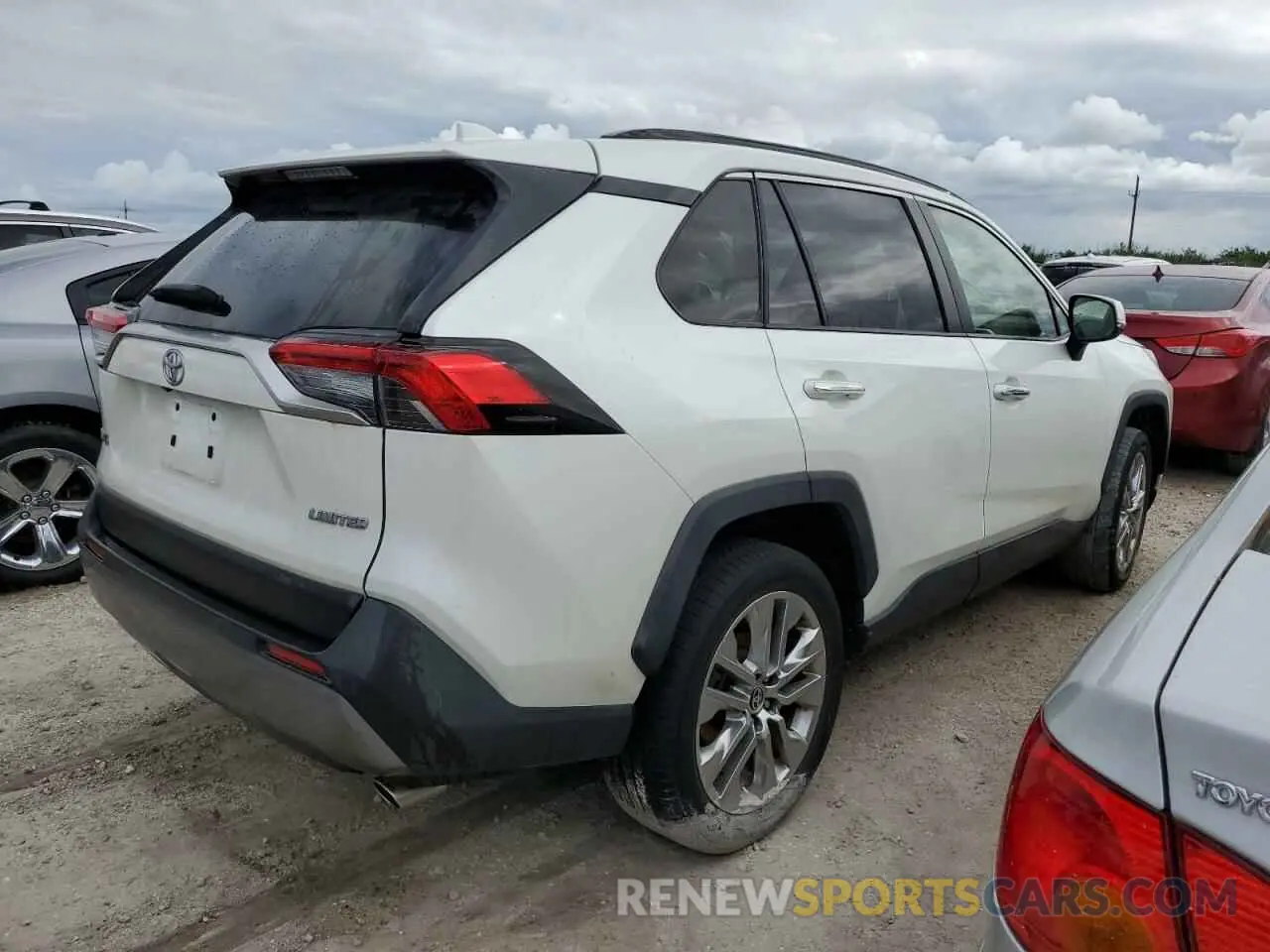 3 Photograph of a damaged car JTMY1RFV3LD518740 TOYOTA RAV4 2020