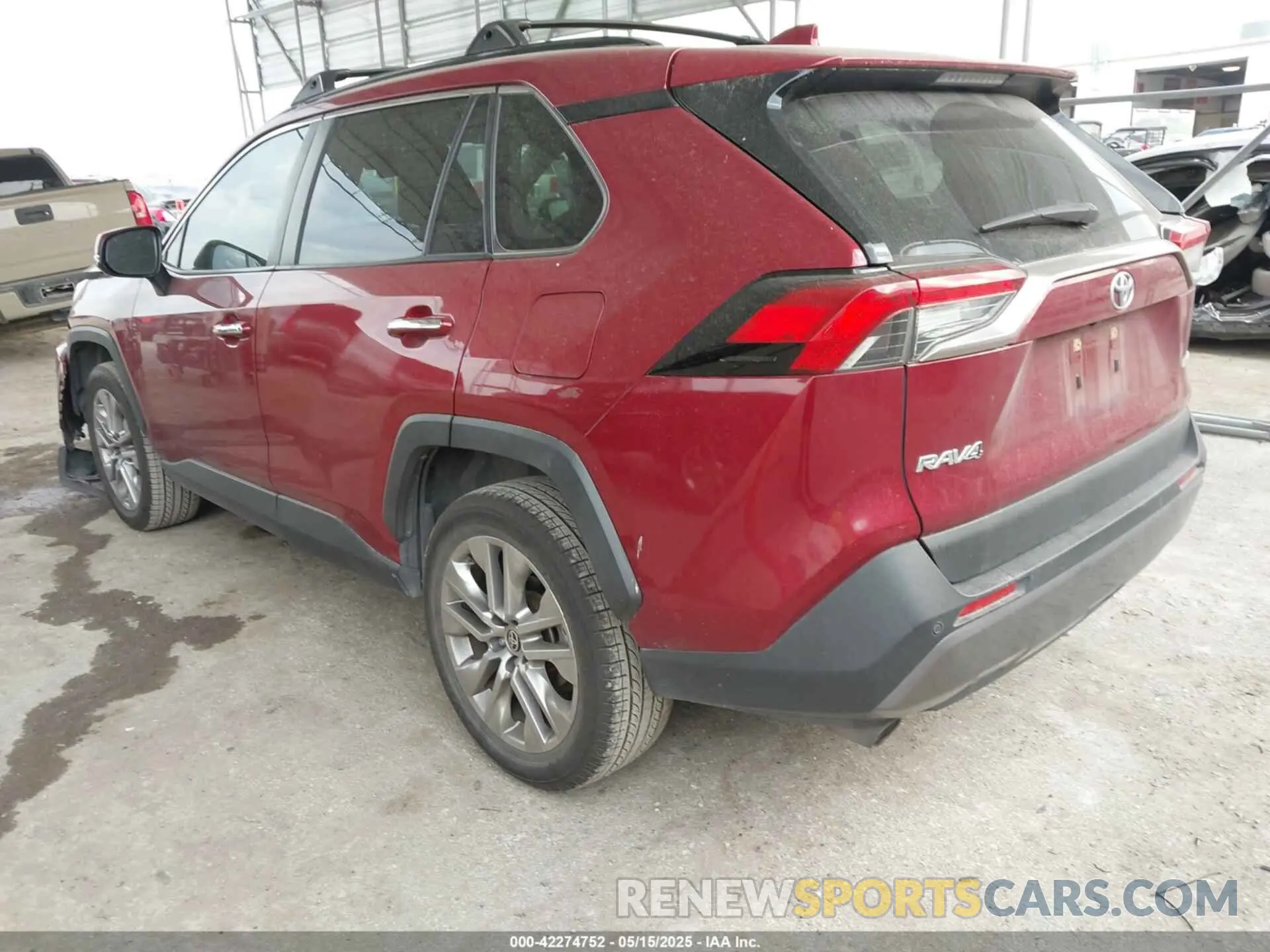 3 Photograph of a damaged car JTMY1RFV4LD047729 TOYOTA RAV4 2020