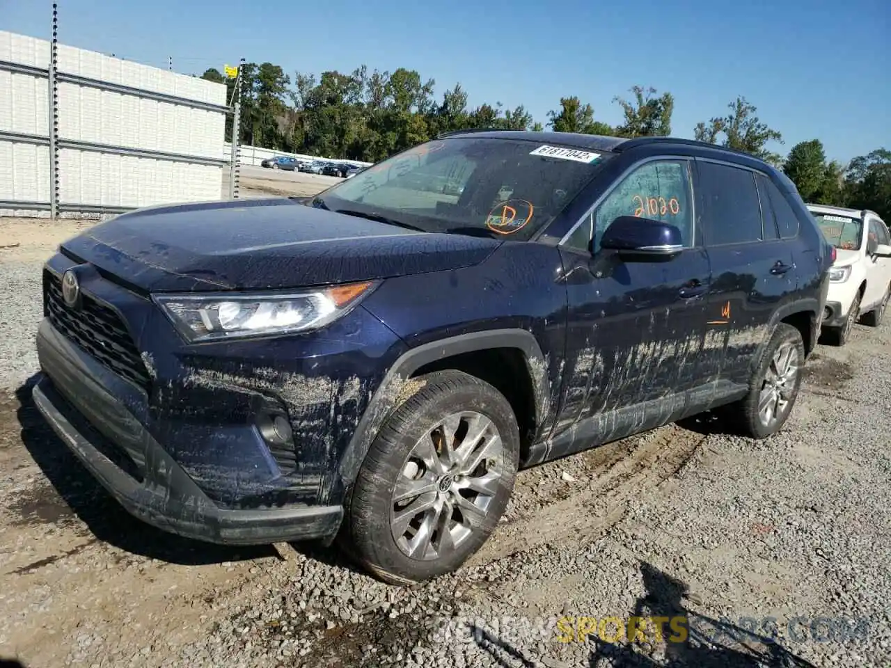 9 Photograph of a damaged car 2T3A1RFV0MW179490 TOYOTA RAV4 2021