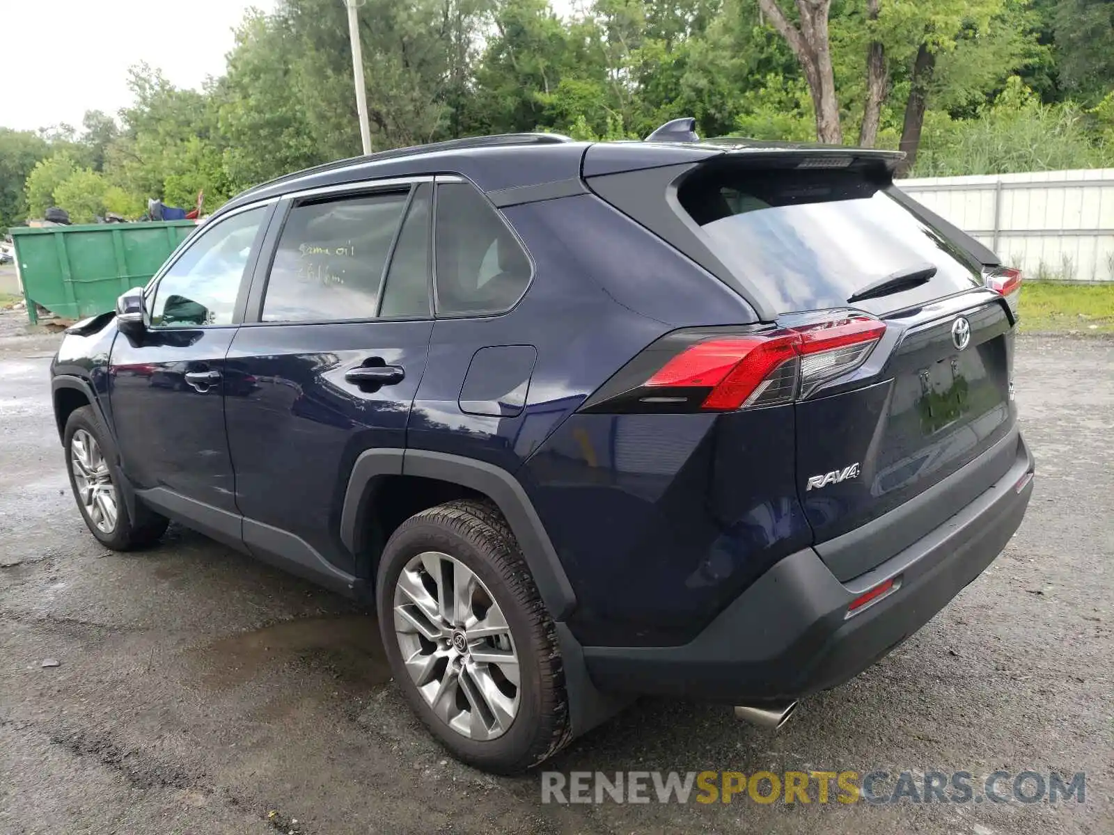 3 Photograph of a damaged car 2T3A1RFV0MW195219 TOYOTA RAV4 2021