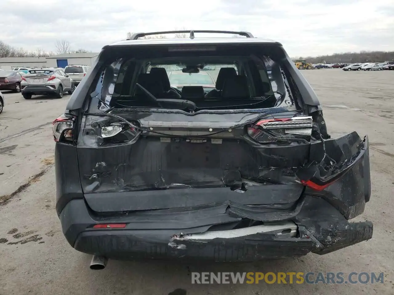 6 Photograph of a damaged car 2T3A1RFV1MC161288 TOYOTA RAV4 2021