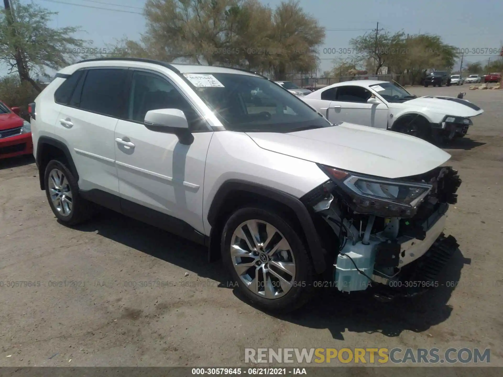 1 Photograph of a damaged car 2T3A1RFV1MW148068 TOYOTA RAV4 2021