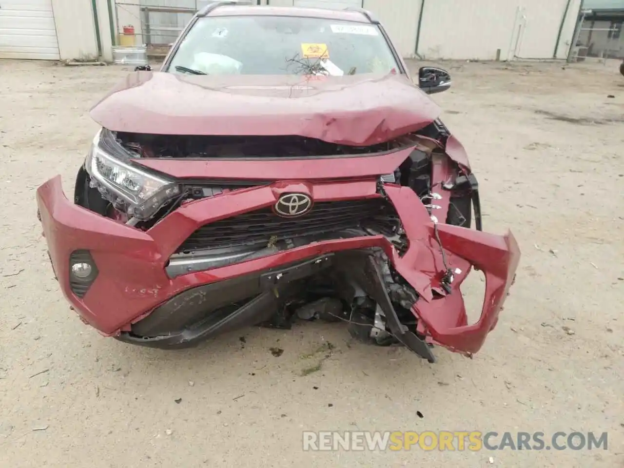 9 Photograph of a damaged car 2T3A1RFV1MW220757 TOYOTA RAV4 2021