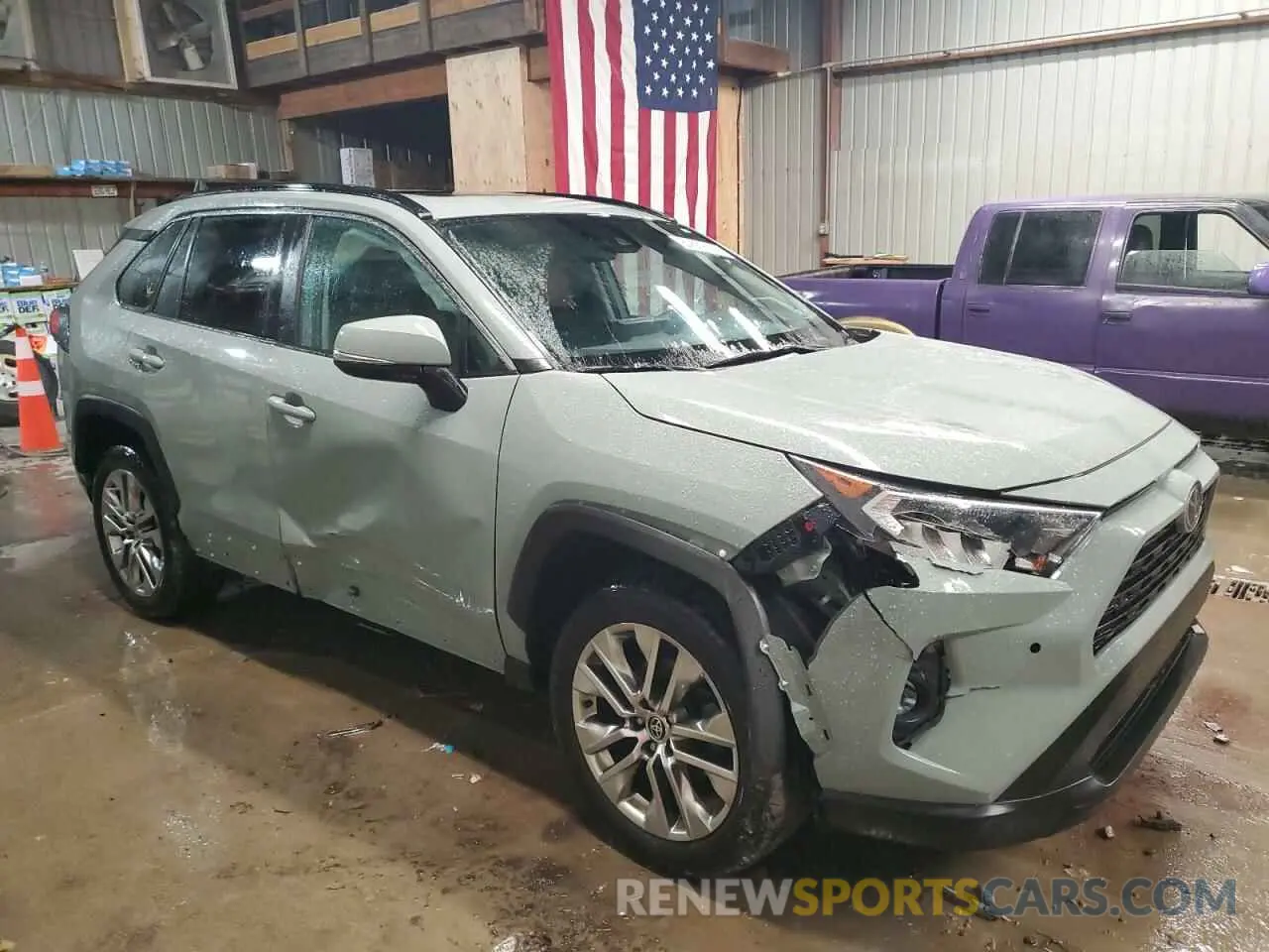 4 Photograph of a damaged car 2T3A1RFV1MW247215 TOYOTA RAV4 2021
