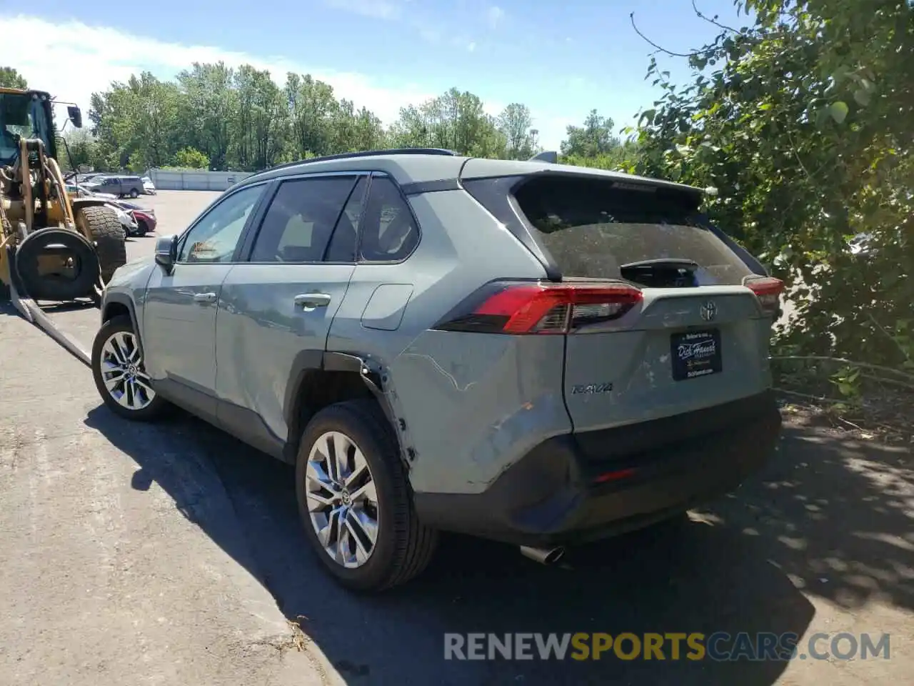 3 Photograph of a damaged car 2T3A1RFV2MW224932 TOYOTA RAV4 2021