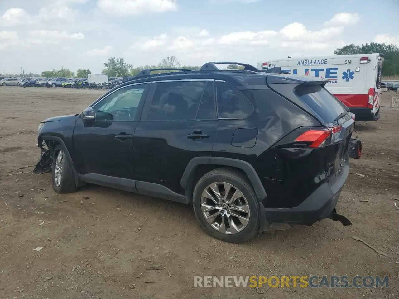 2 Photograph of a damaged car 2T3A1RFV2MW226874 TOYOTA RAV4 2021