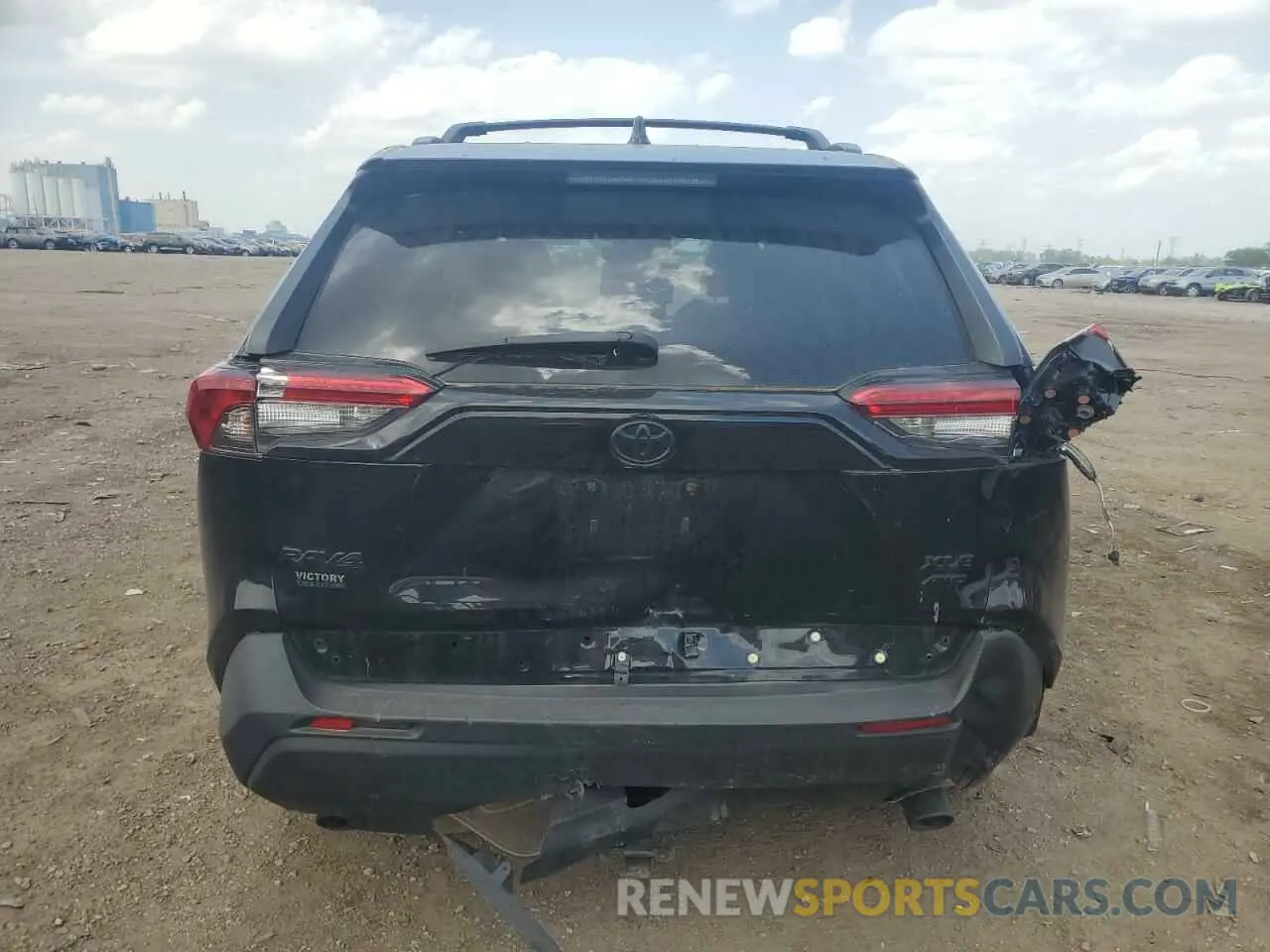 6 Photograph of a damaged car 2T3A1RFV2MW226874 TOYOTA RAV4 2021