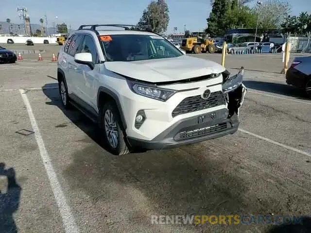 11 Photograph of a damaged car 2T3A1RFV3MW160559 TOYOTA RAV4 2021