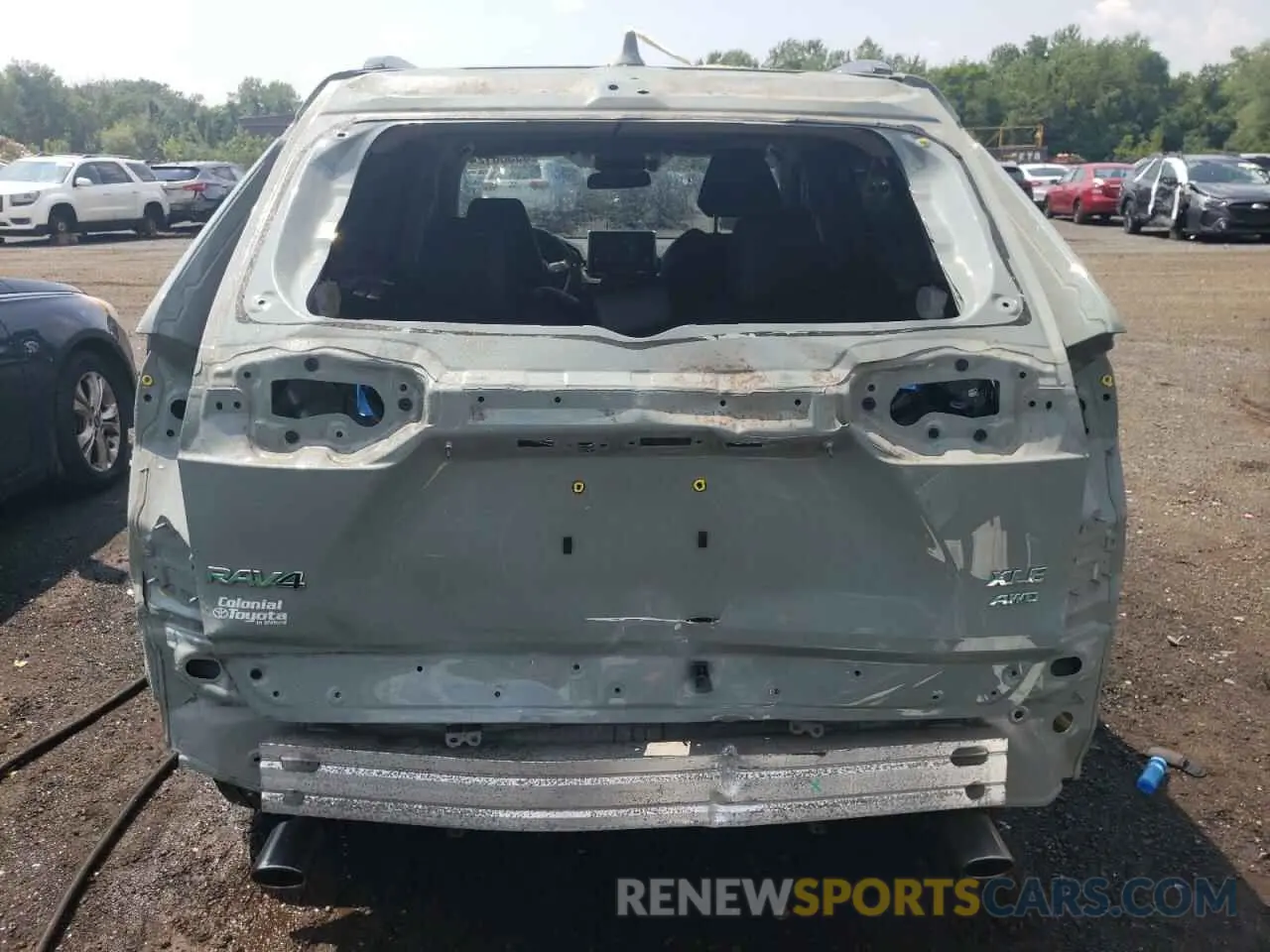 6 Photograph of a damaged car 2T3A1RFV3MW204771 TOYOTA RAV4 2021