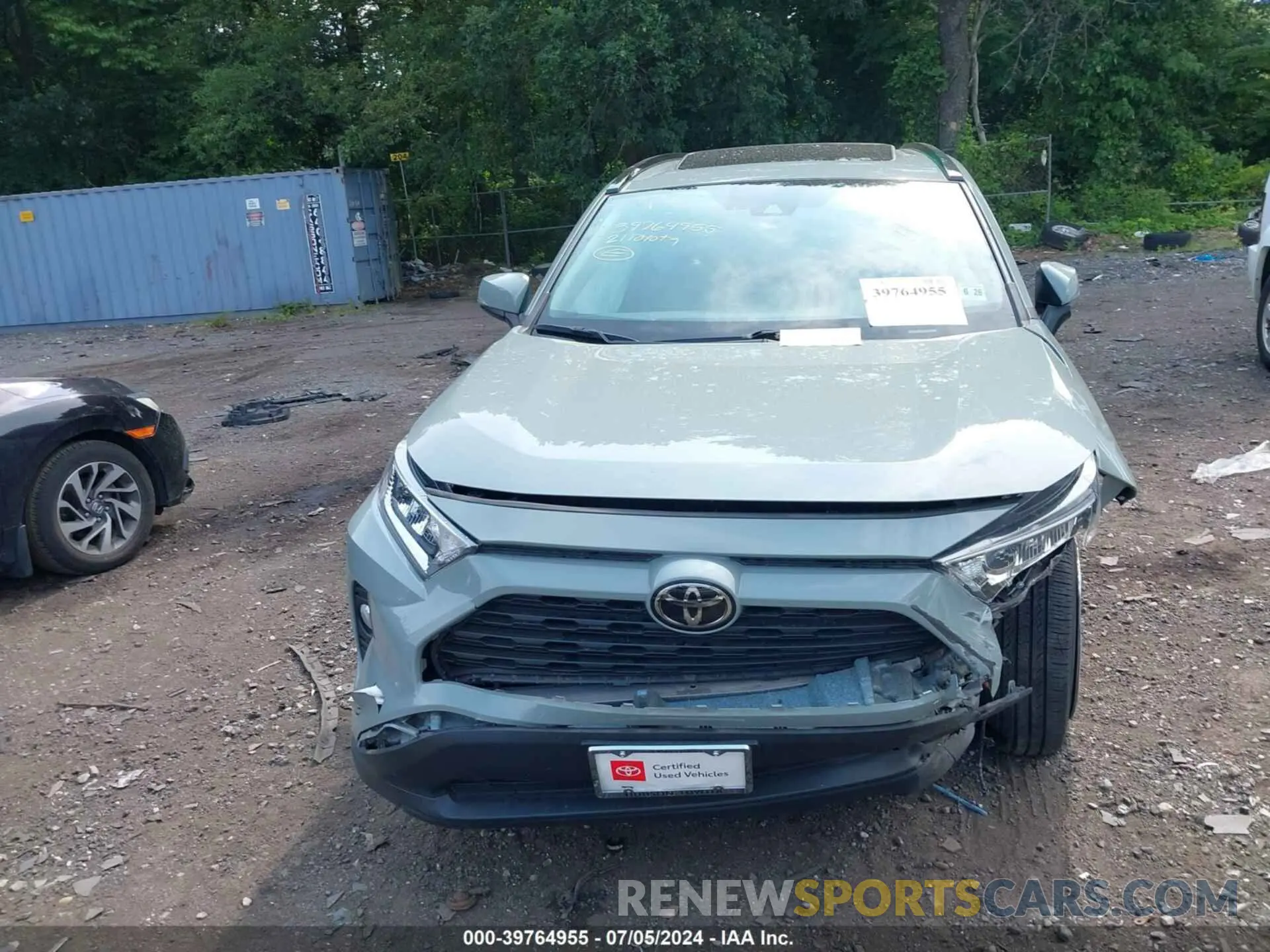 11 Photograph of a damaged car 2T3A1RFV3MW204995 TOYOTA RAV4 2021