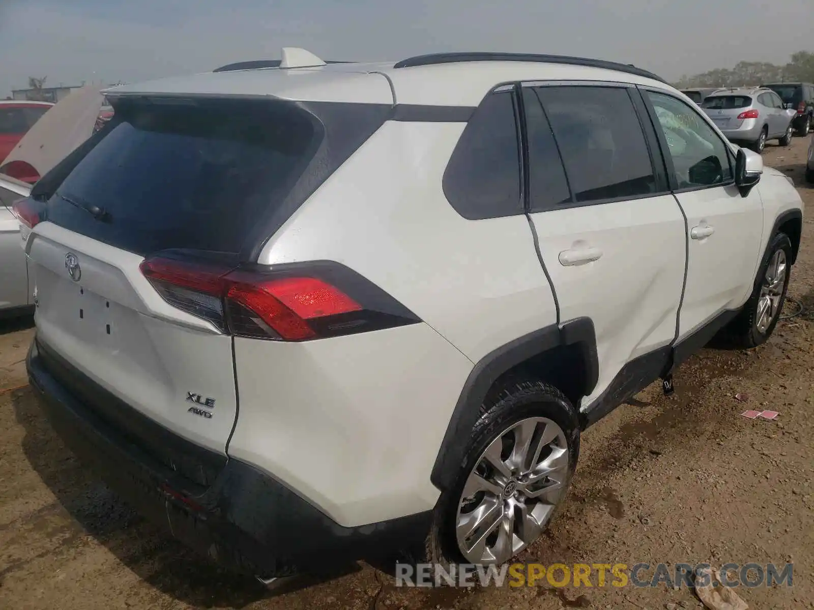 4 Photograph of a damaged car 2T3A1RFV3MW212661 TOYOTA RAV4 2021