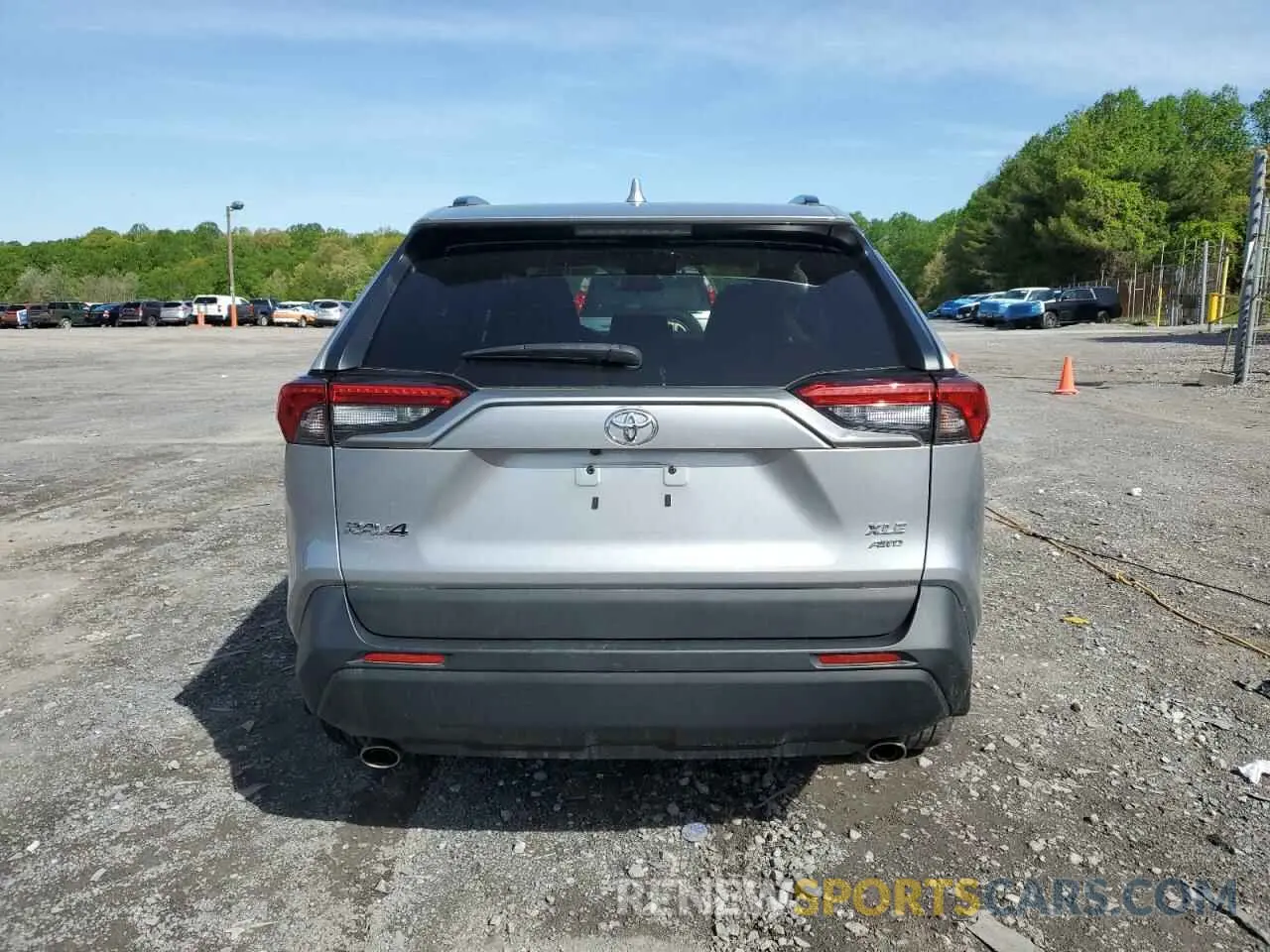6 Photograph of a damaged car 2T3A1RFV4MC148129 TOYOTA RAV4 2021