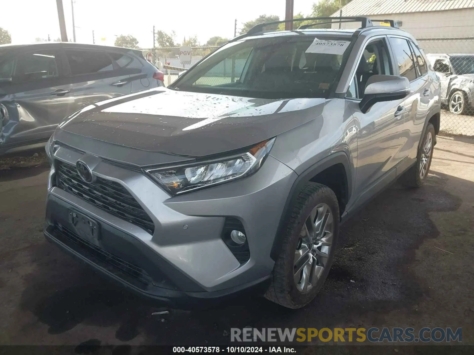 2 Photograph of a damaged car 2T3A1RFV4MC184645 TOYOTA RAV4 2021