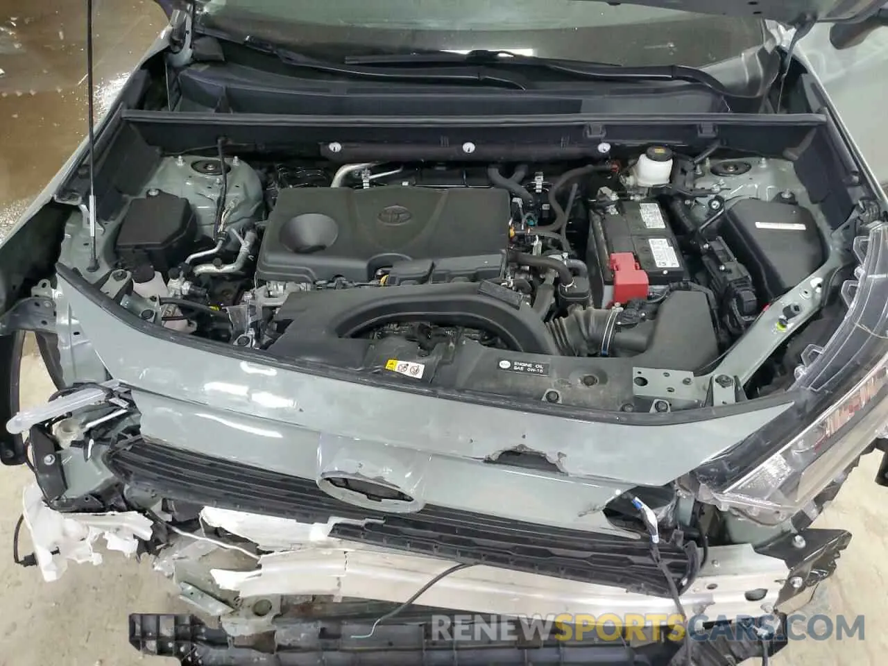 12 Photograph of a damaged car 2T3A1RFV5MW148932 TOYOTA RAV4 2021