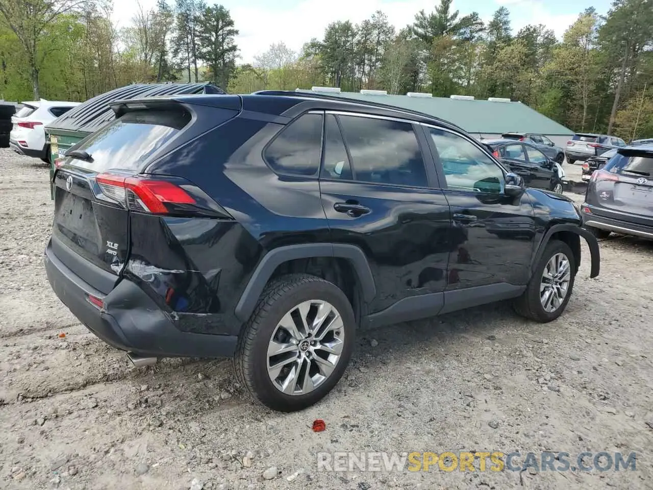3 Photograph of a damaged car 2T3A1RFV5MW237187 TOYOTA RAV4 2021