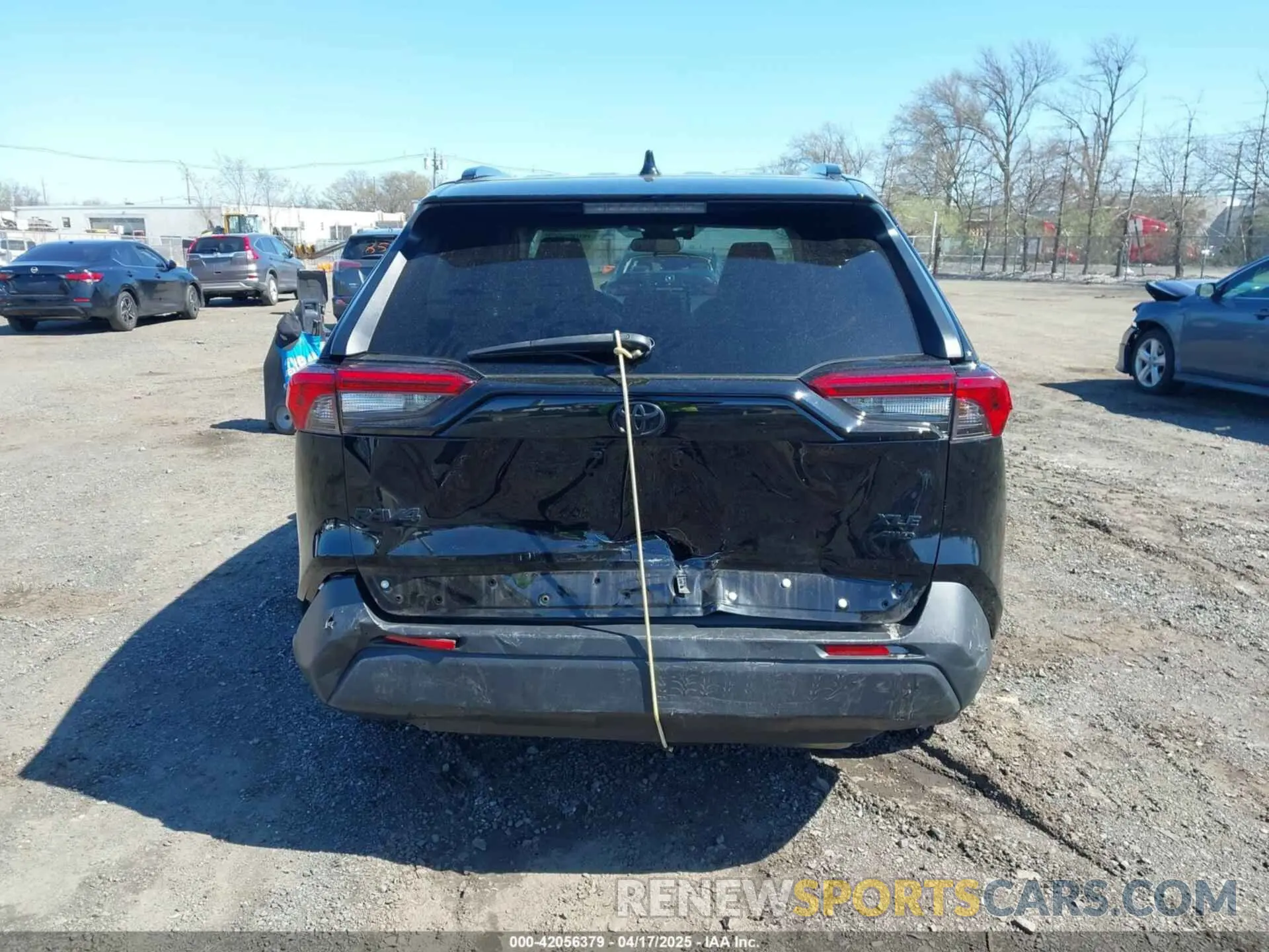 16 Photograph of a damaged car 2T3A1RFV6MC236809 TOYOTA RAV4 2021