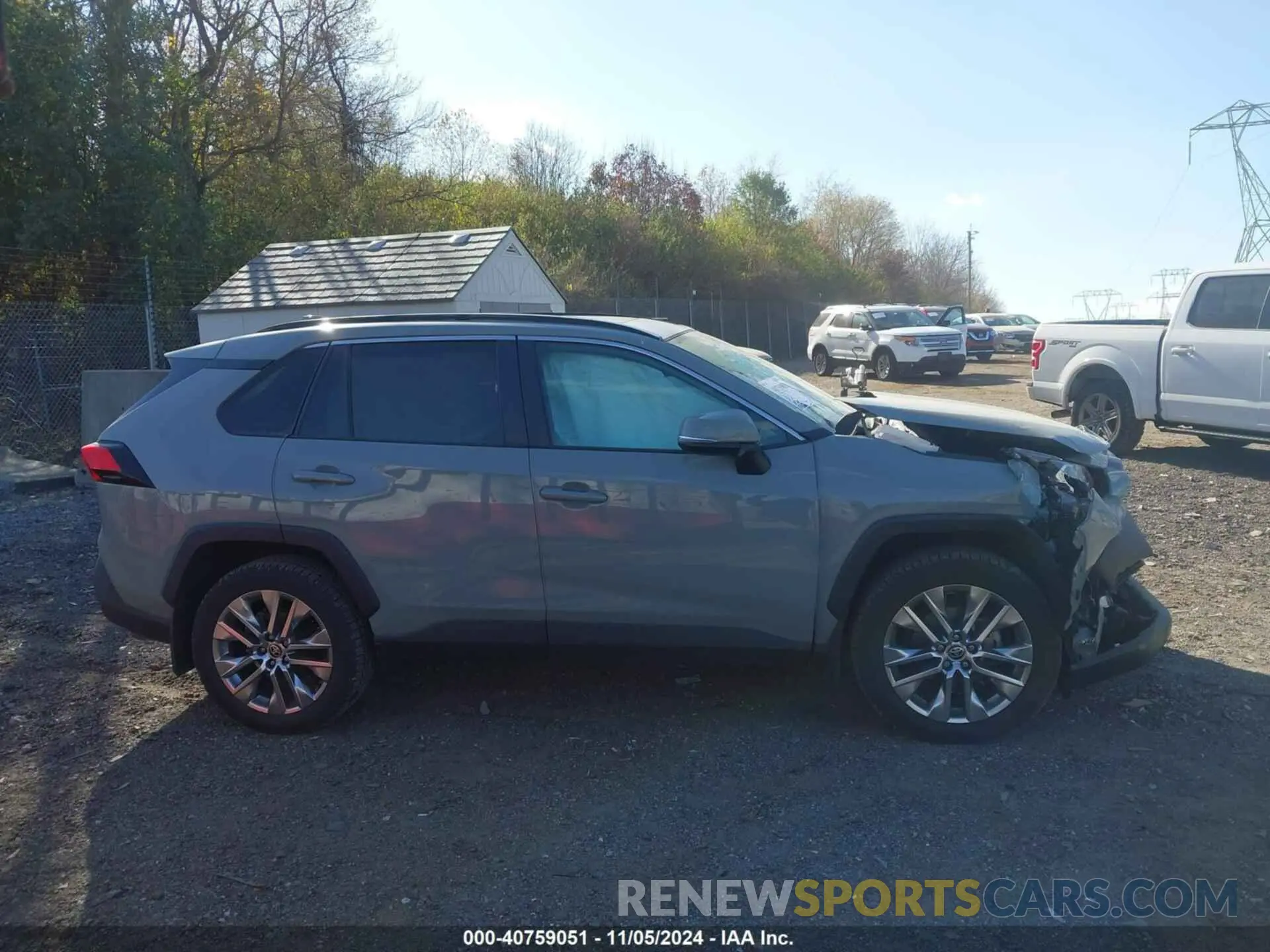13 Photograph of a damaged car 2T3A1RFV6MW178327 TOYOTA RAV4 2021