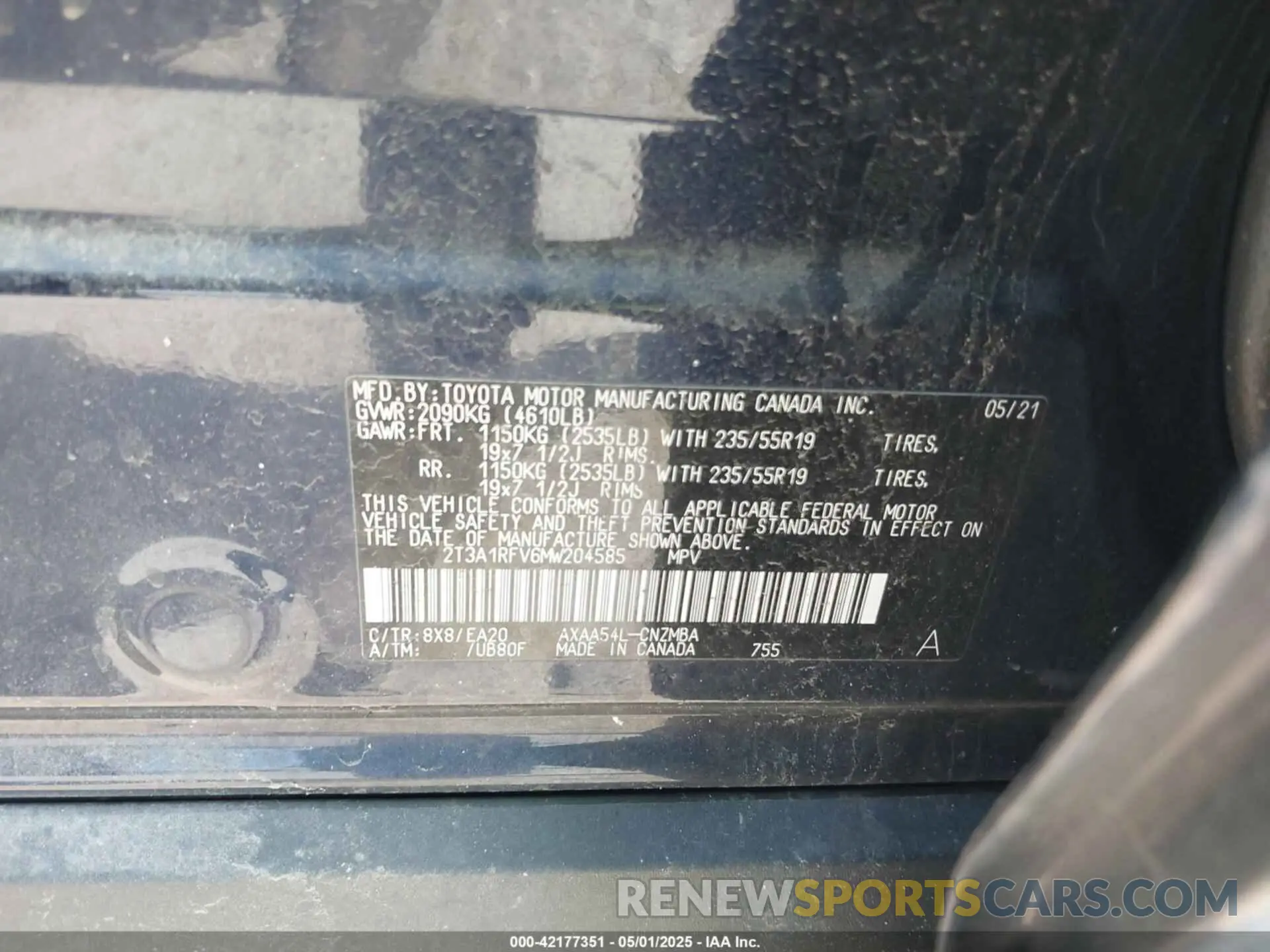 9 Photograph of a damaged car 2T3A1RFV6MW204585 TOYOTA RAV4 2021
