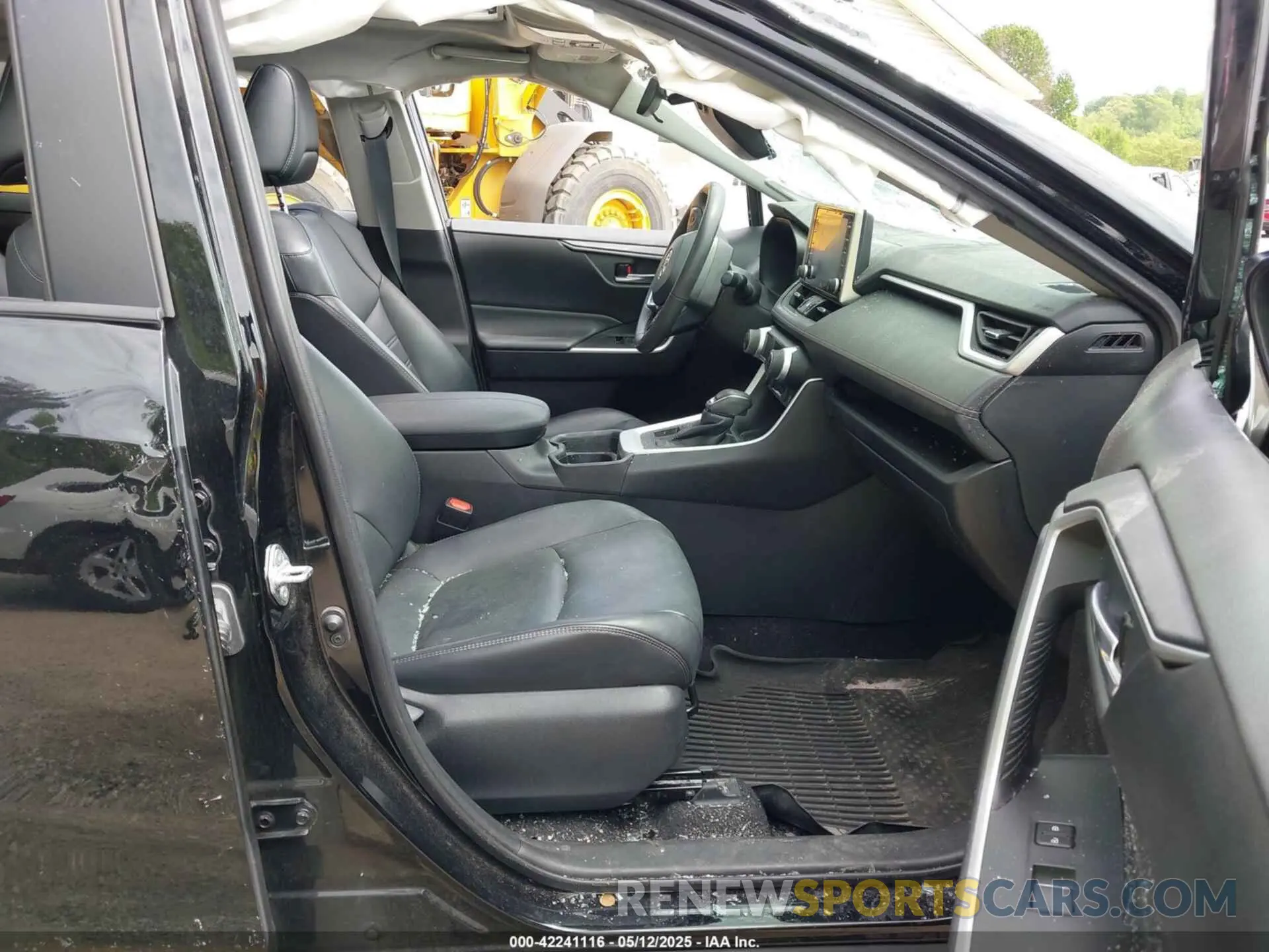 5 Photograph of a damaged car 2T3A1RFV7MC145340 TOYOTA RAV4 2021