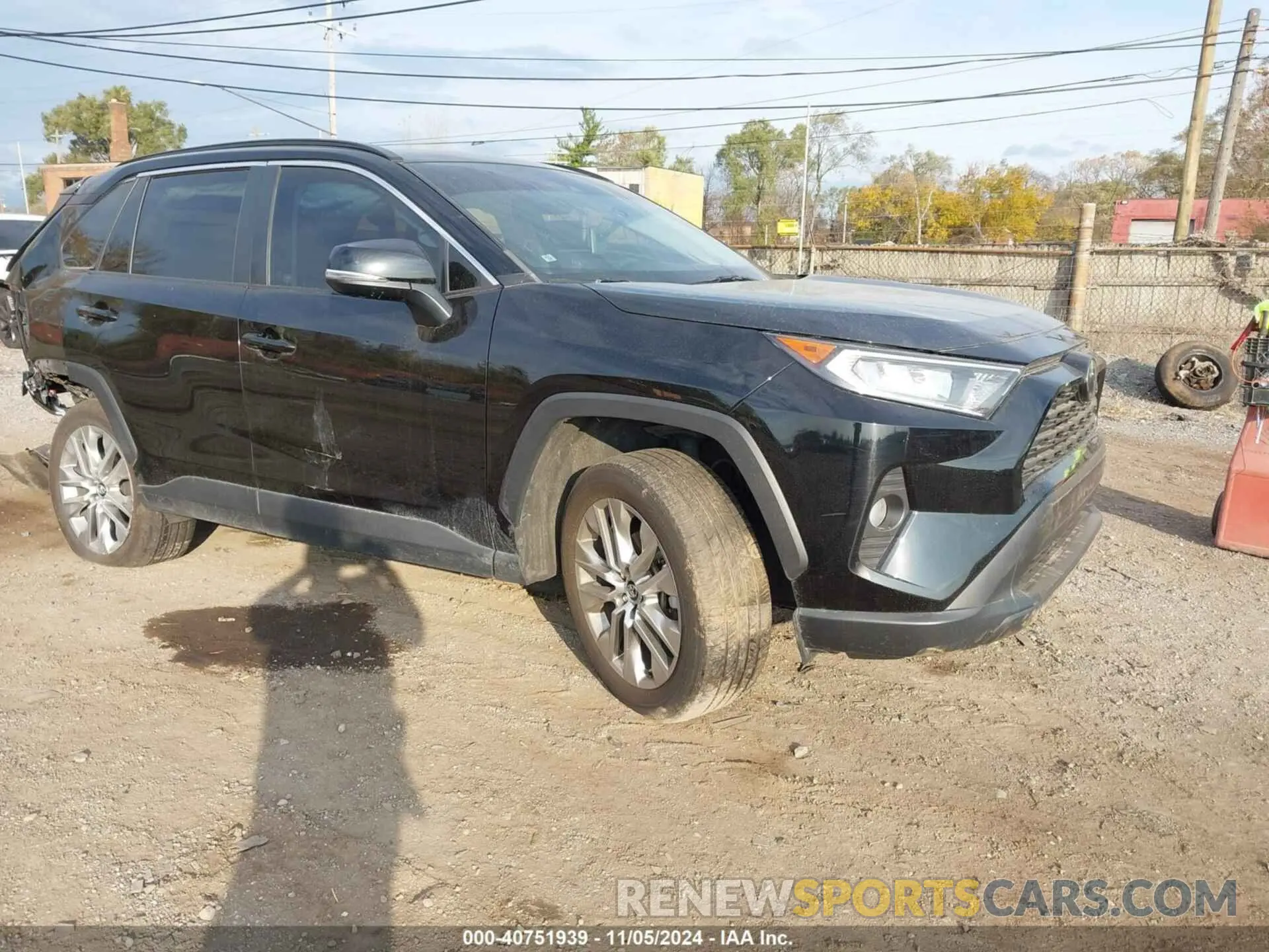 1 Photograph of a damaged car 2T3A1RFV7MC155429 TOYOTA RAV4 2021