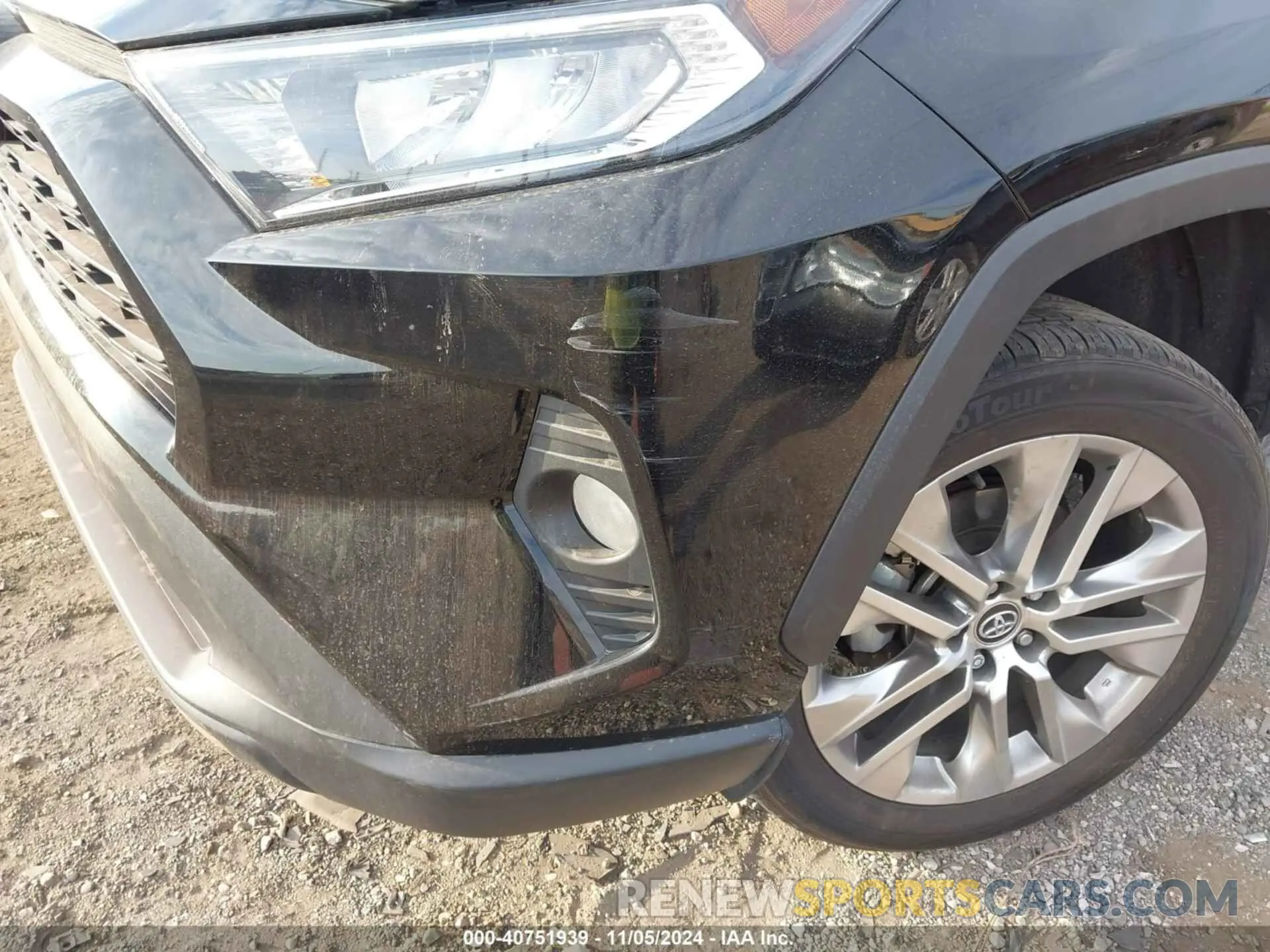 17 Photograph of a damaged car 2T3A1RFV7MC155429 TOYOTA RAV4 2021